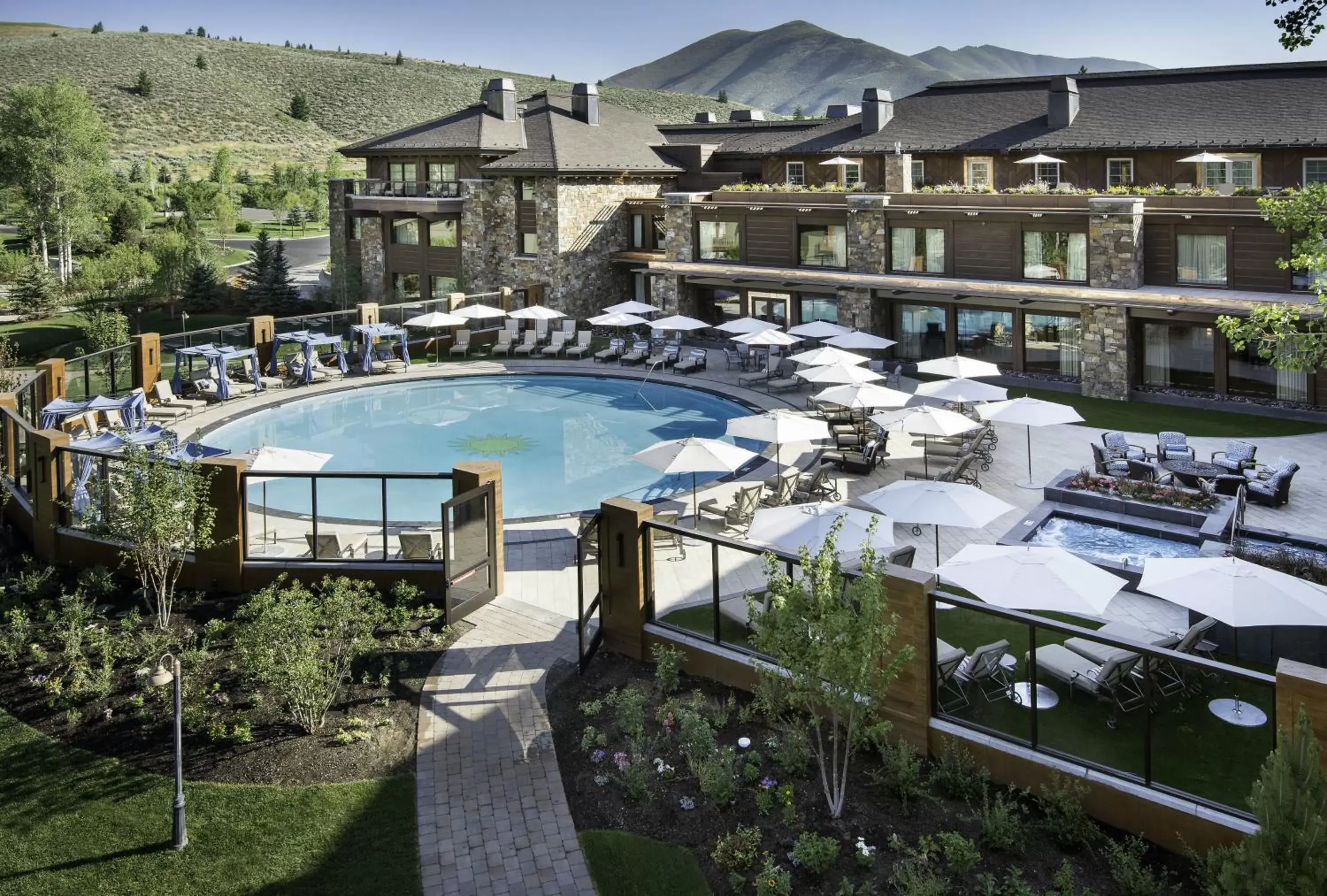 Swimming pool, Pool View in Sun Valley Resort