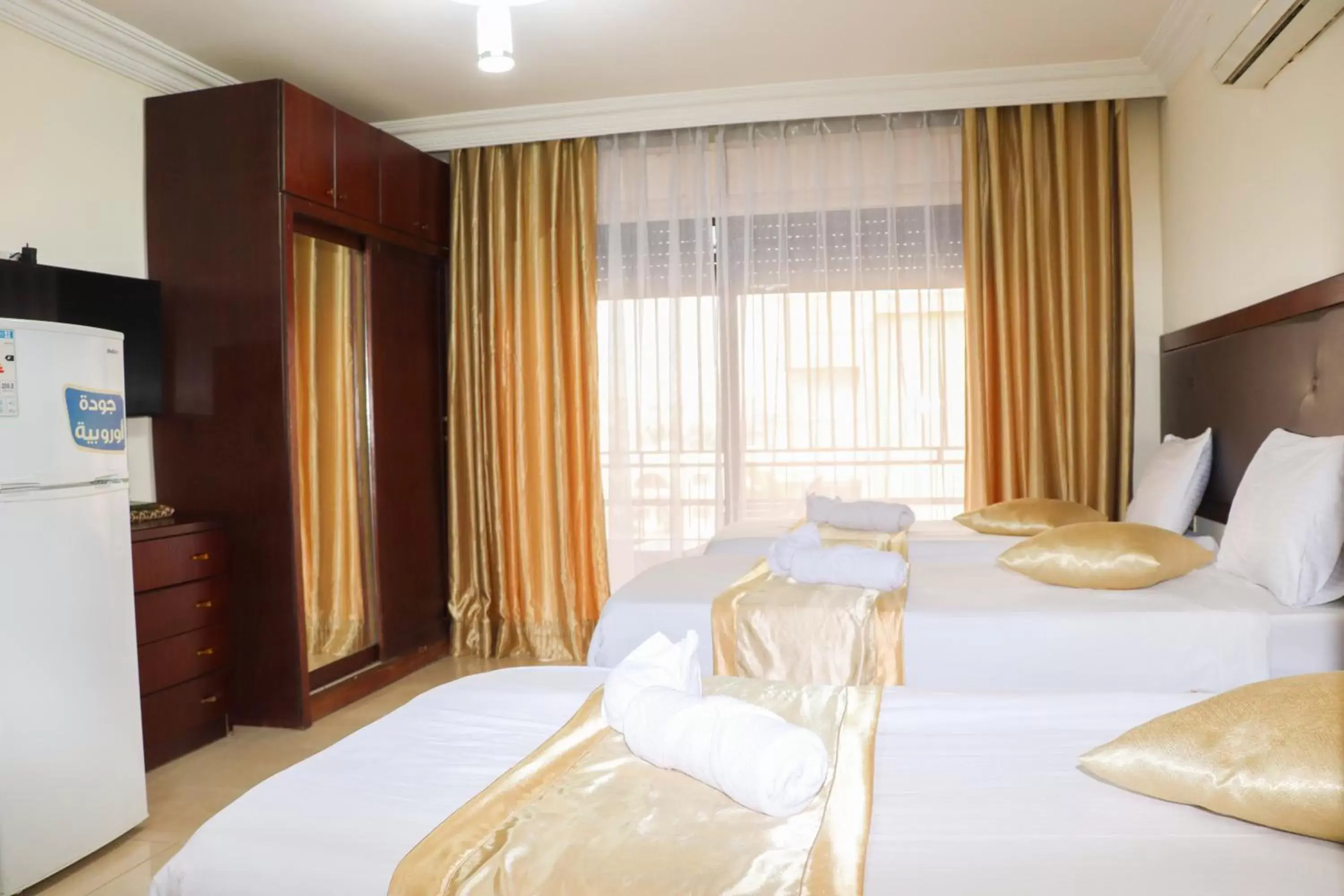 Executive Triple Room in Al Jamal Suites Executive Triple Room in Al Jamal Suites