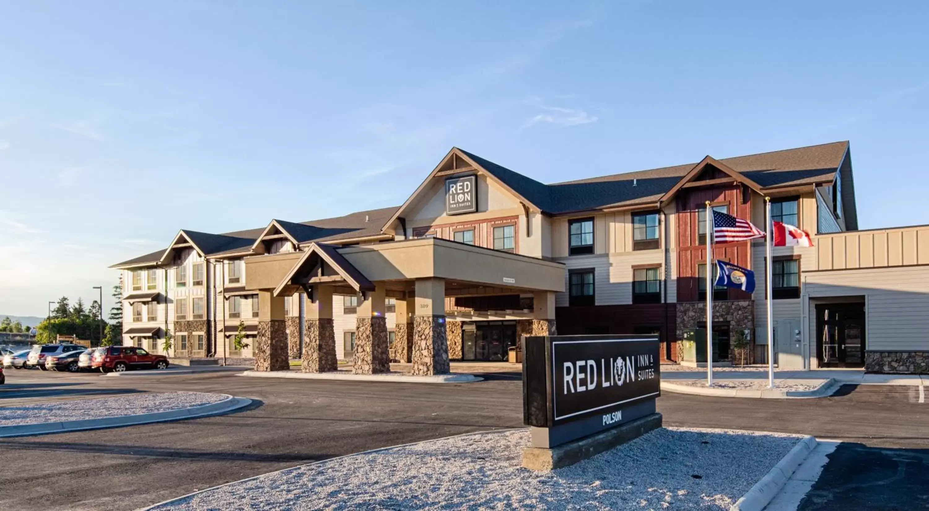 Facade/entrance, Property Building in Red Lion Ridgewater Inn & Suites Polson