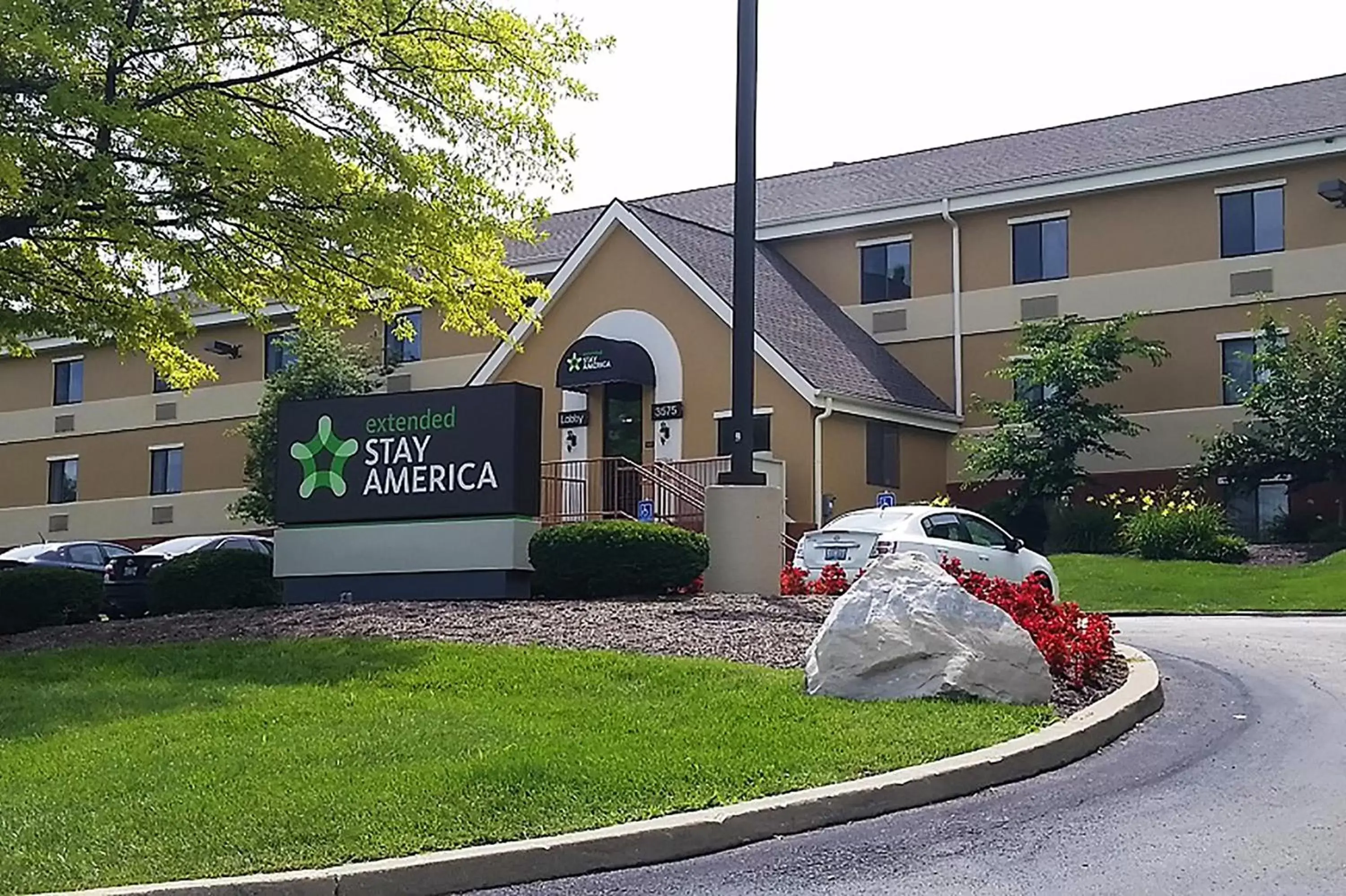 Property building in Extended Stay America Suites - Lexington - Tates Creek