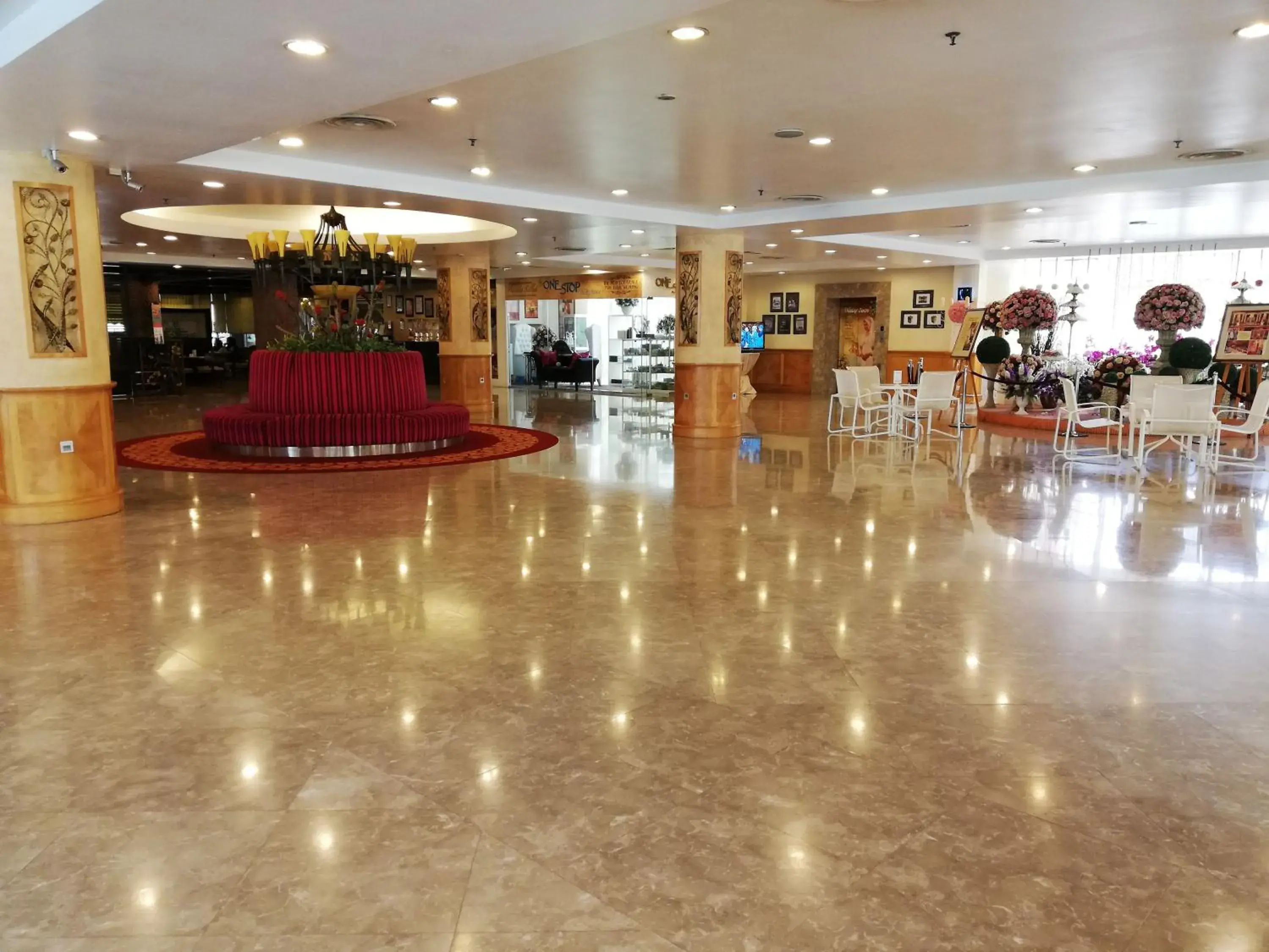 Lobby or reception in De Palma Hotel Shah Alam