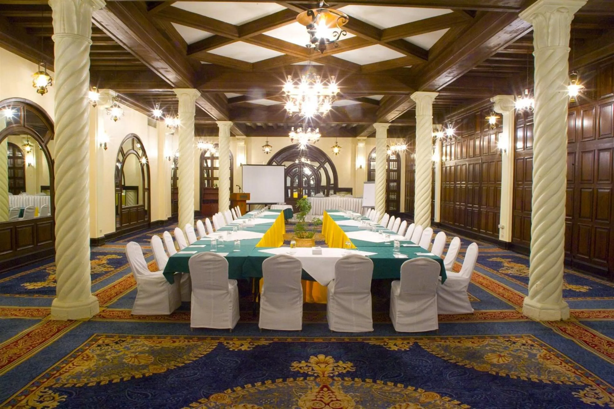 Banquet/Function facilities in Helnan Auberge Fayoum
