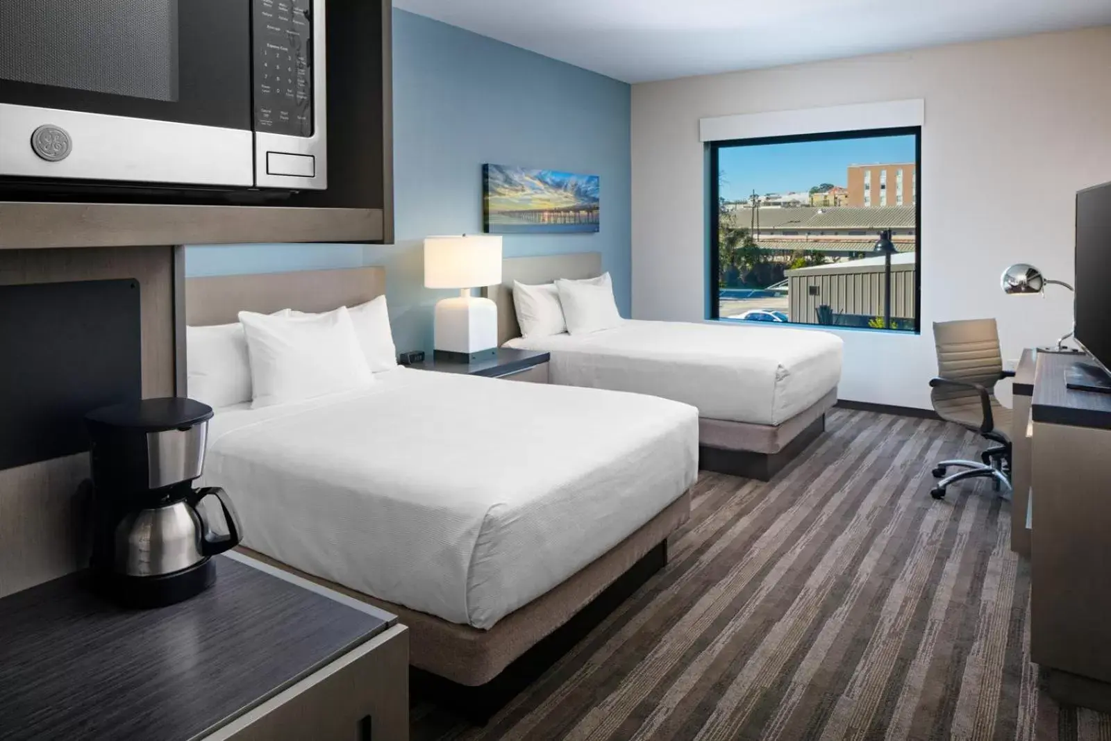 Photo of the whole room, Bed in Hyatt House Tallahassee Capitol University Photo of the whole room, Bed in Hyatt House Tallahassee Capitol University