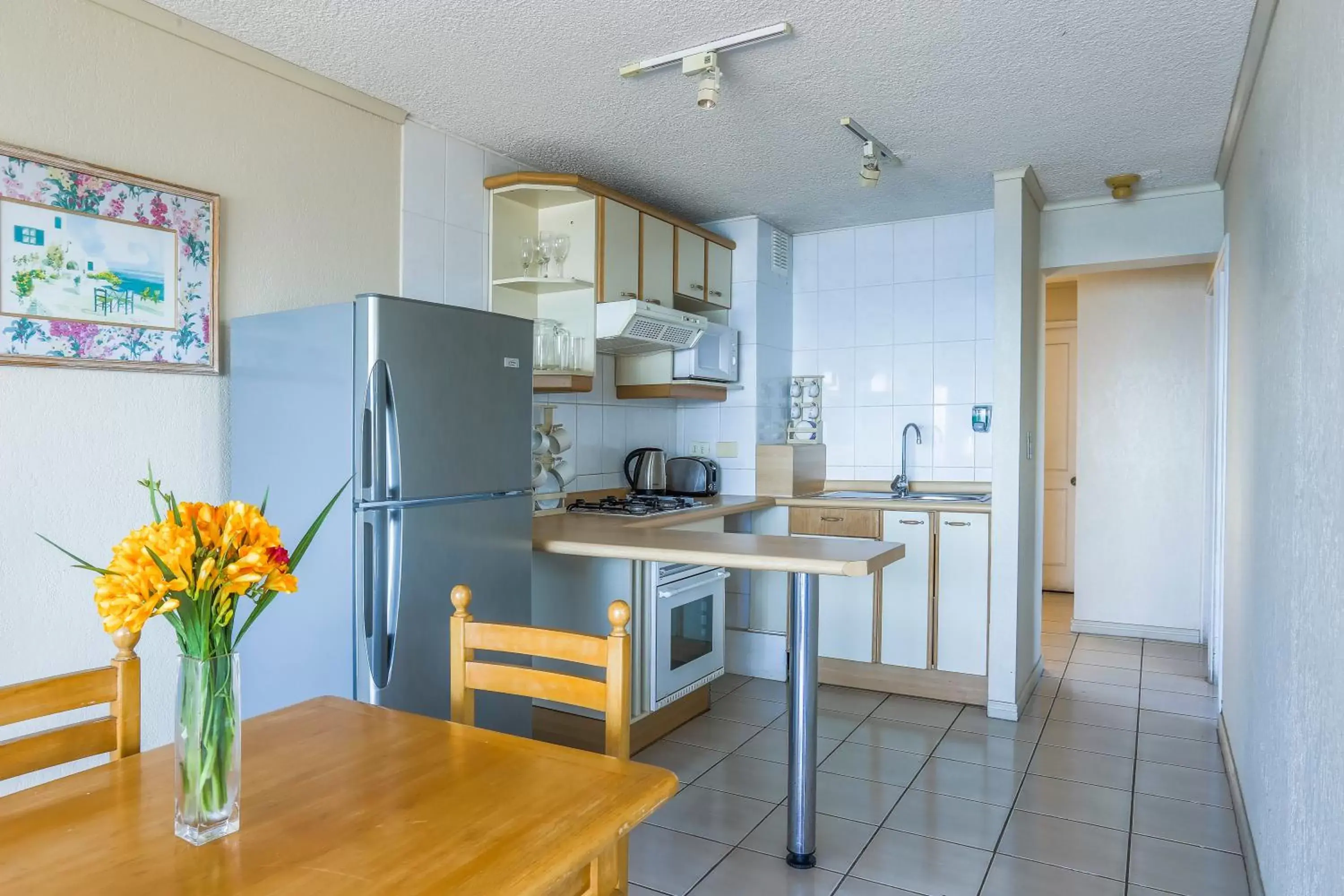 Kitchen or kitchenette, Kitchen/Kitchenette in MR Mar Suites (ex Neruda Mar Suites)