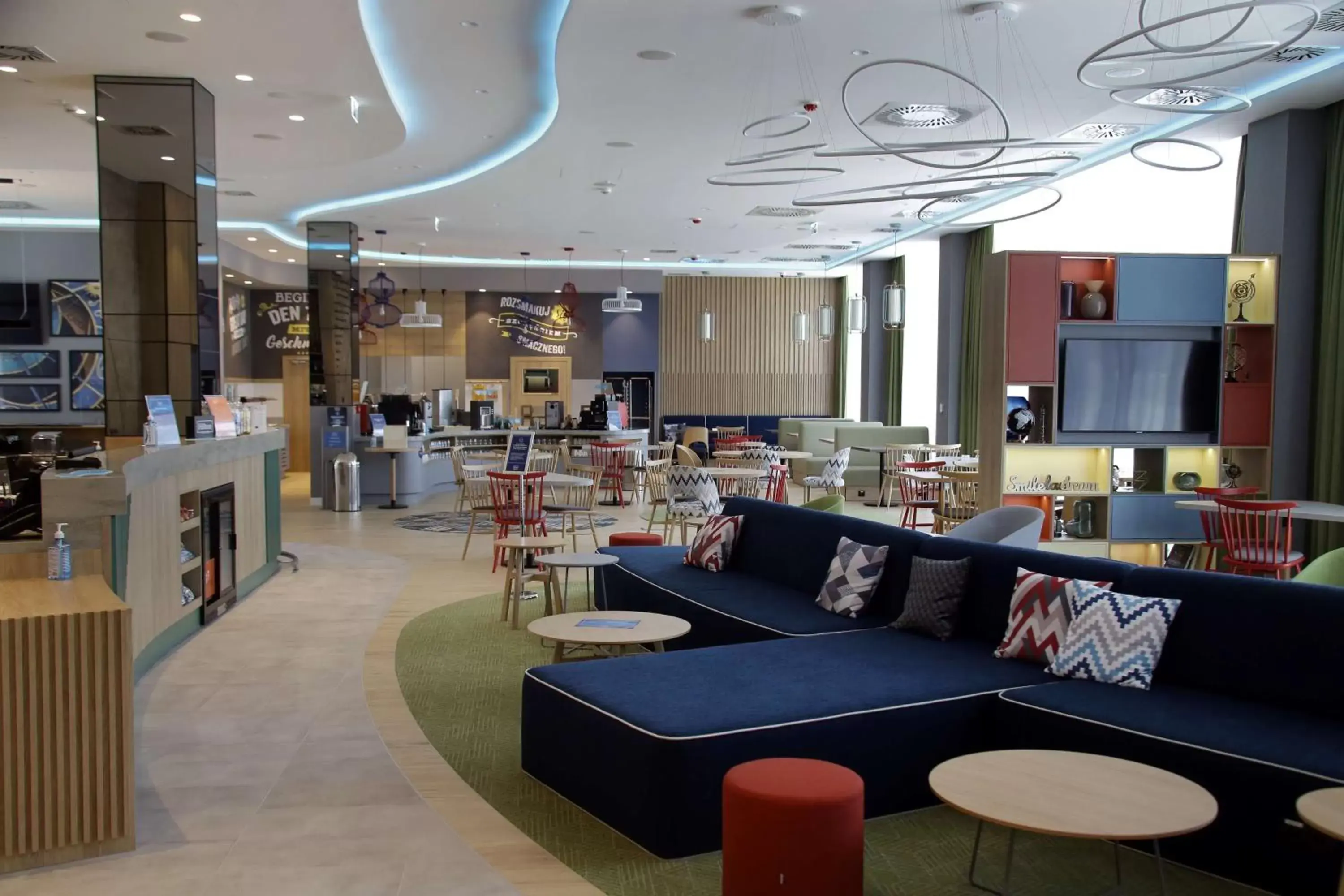 Lobby or reception, Restaurant/Places to Eat in Hampton By Hilton Olsztyn