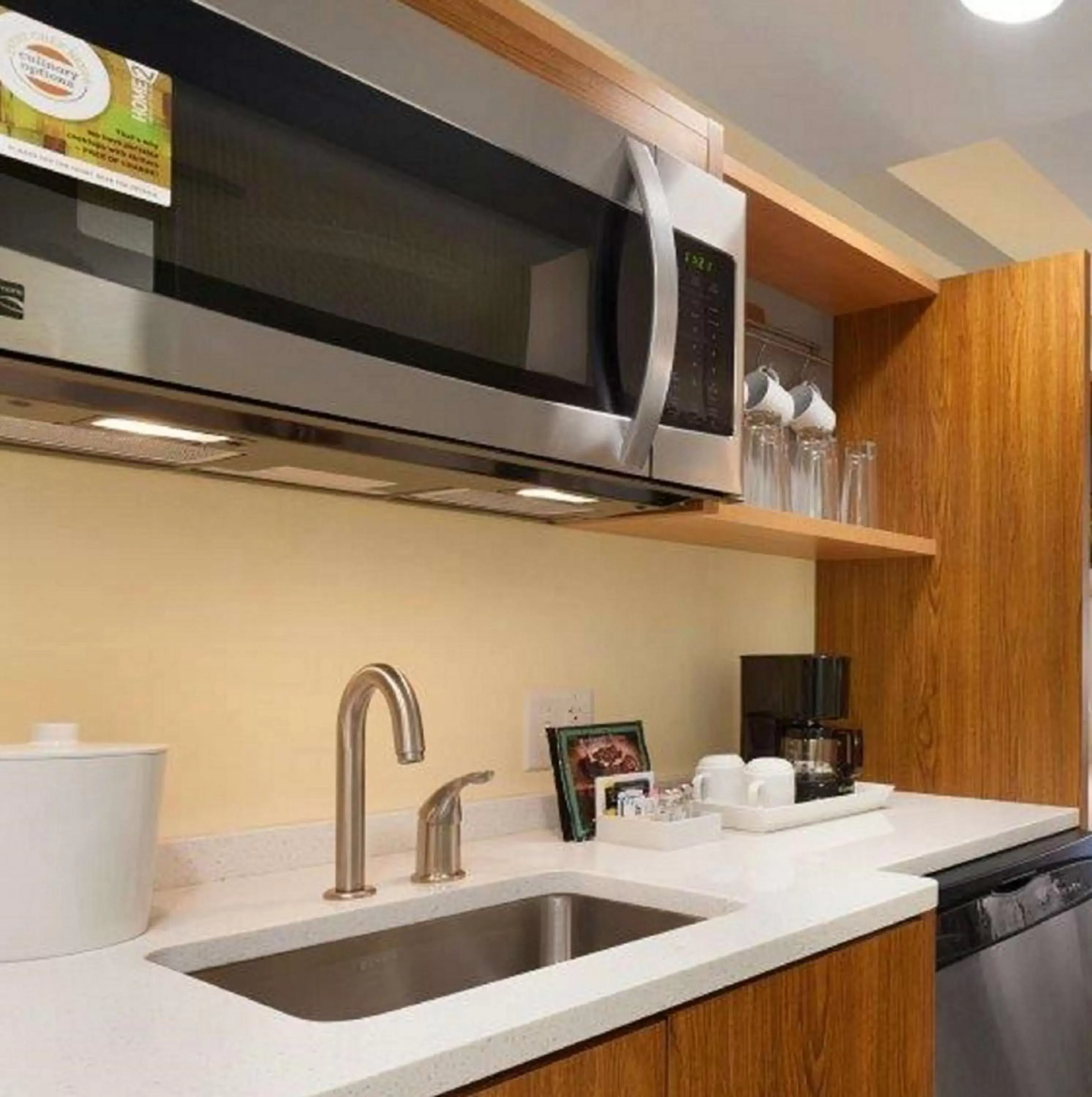 Kitchen or kitchenette, Kitchen/Kitchenette in Home2 Suites by Hilton Champaign/Urbana