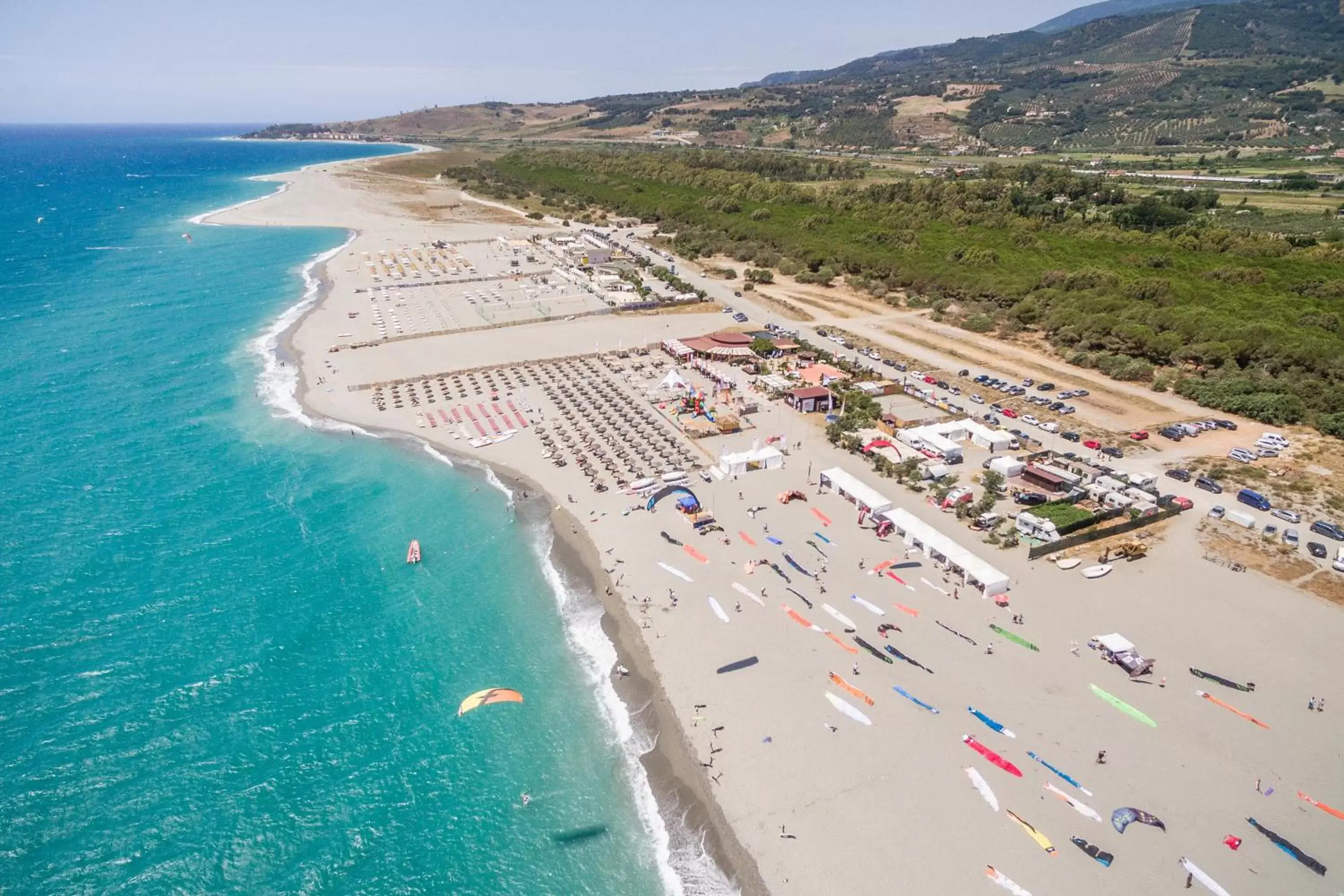 Windsurfing, Bird's-eye View in B&B Magna Grecia