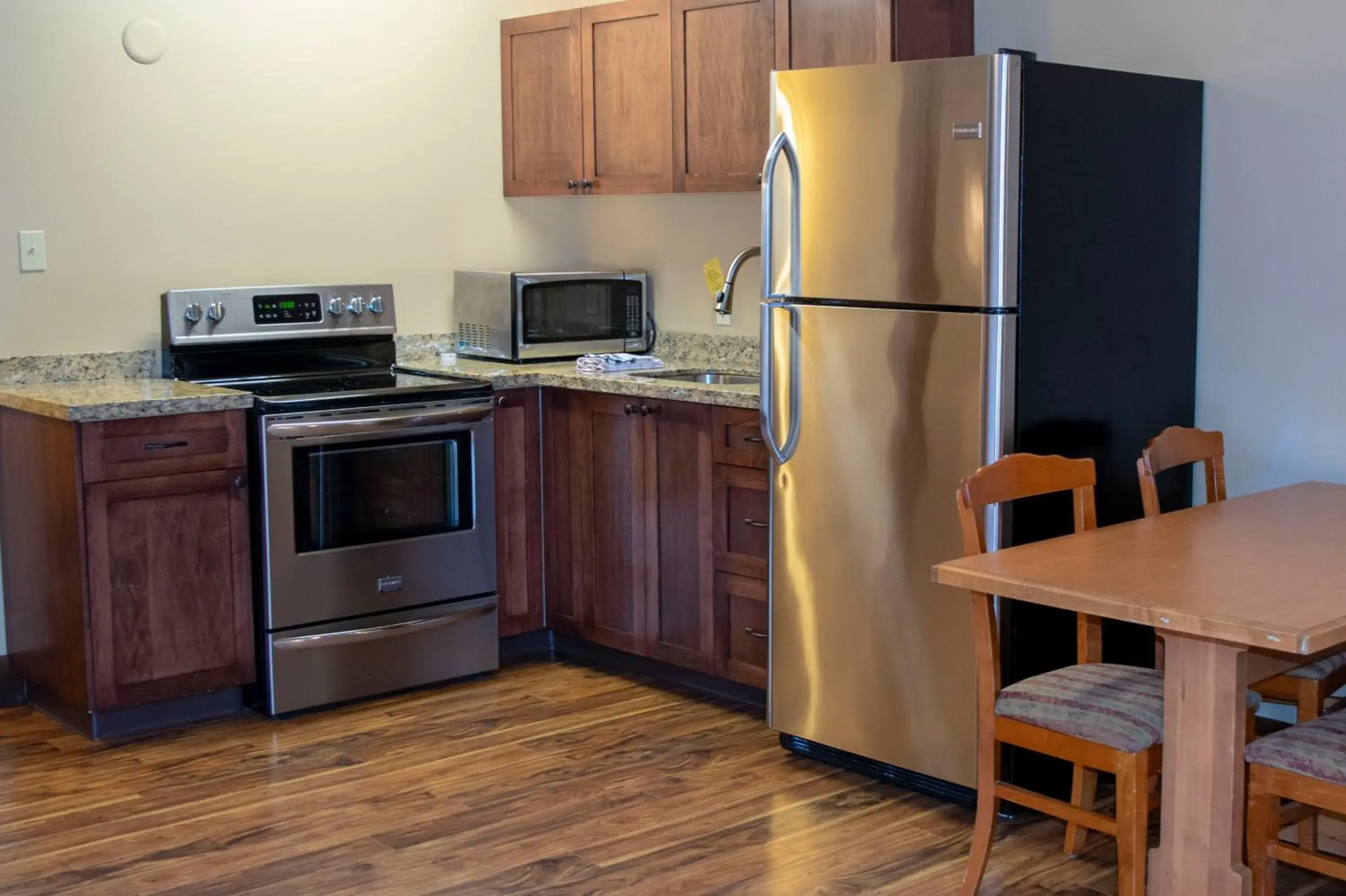 Kitchen or kitchenette, Kitchen/Kitchenette in Aspen Village