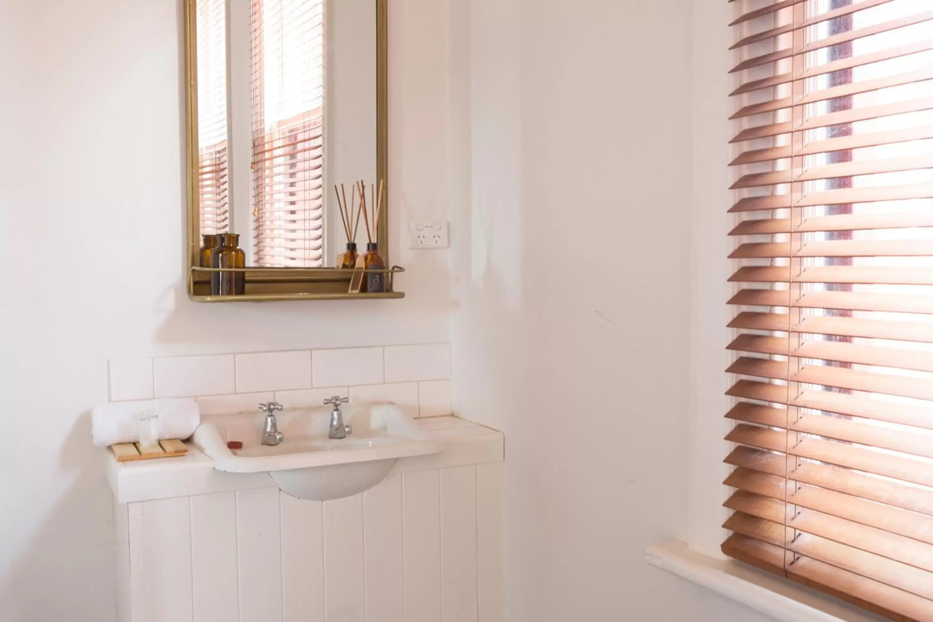 Bathroom in Healesville Hotel