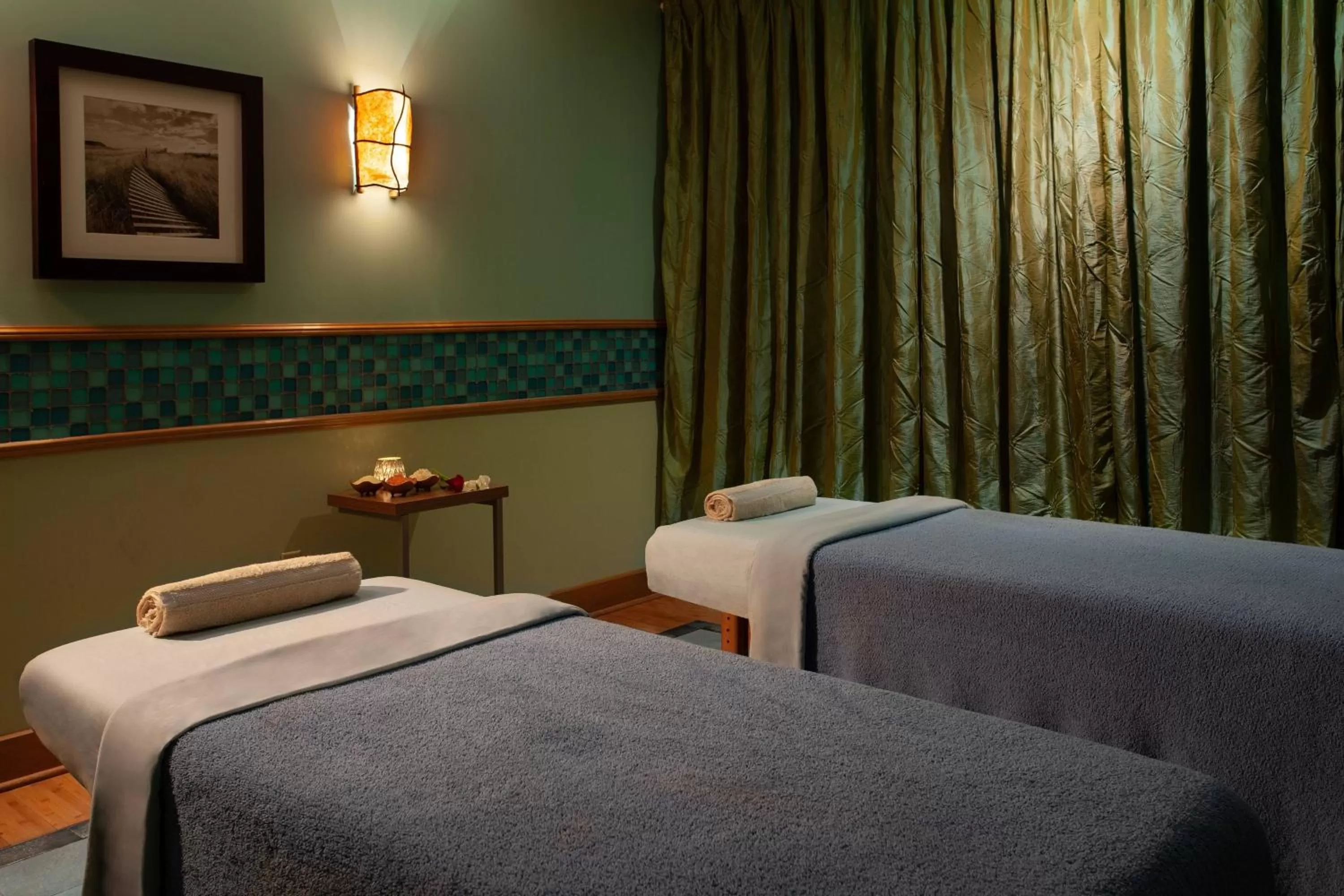 Spa and wellness centre/facilities, Bed in Hilton Beachfront Resort & Spa Hilton Head Island