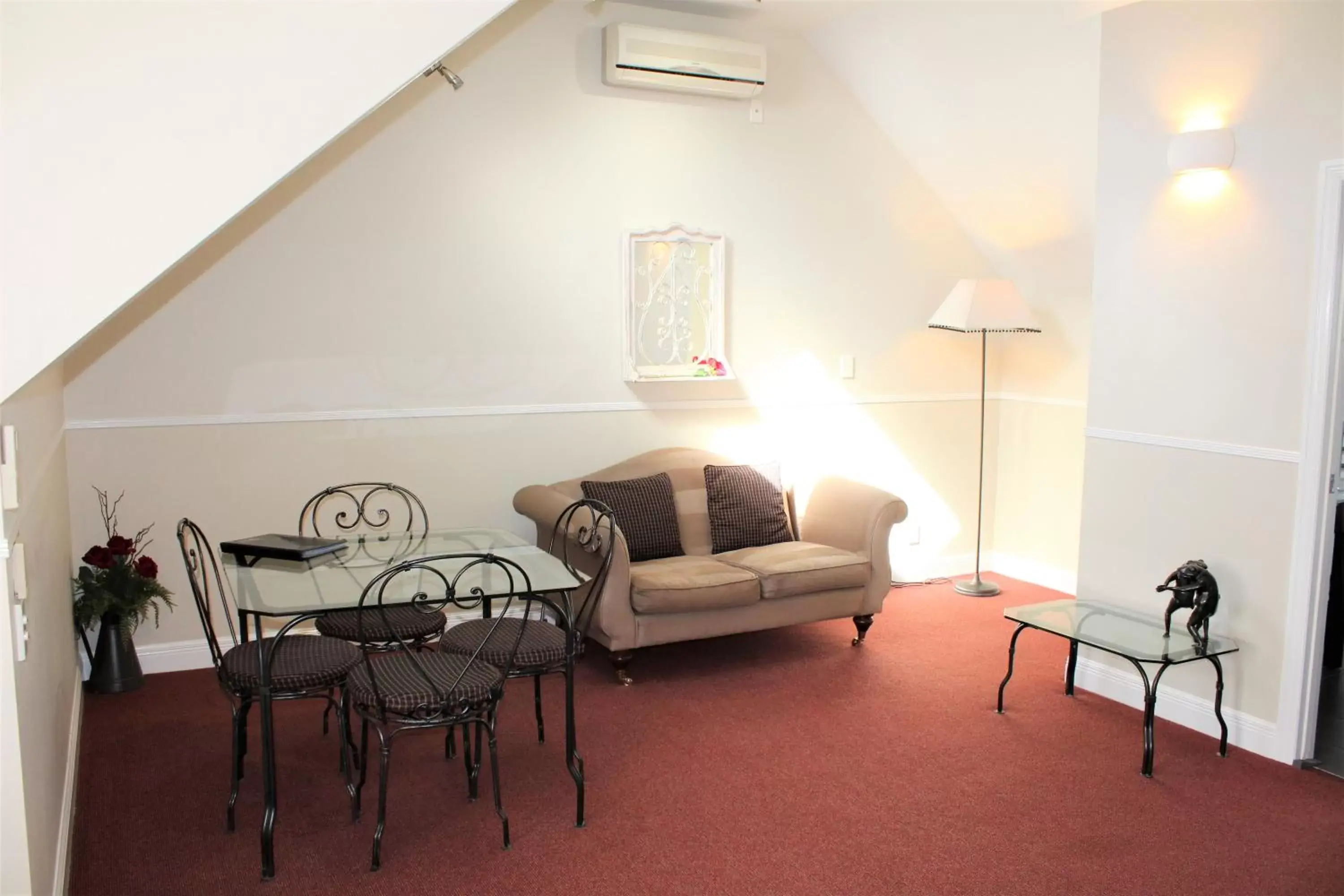 Living room, Seating Area in Lodge Bordeaux