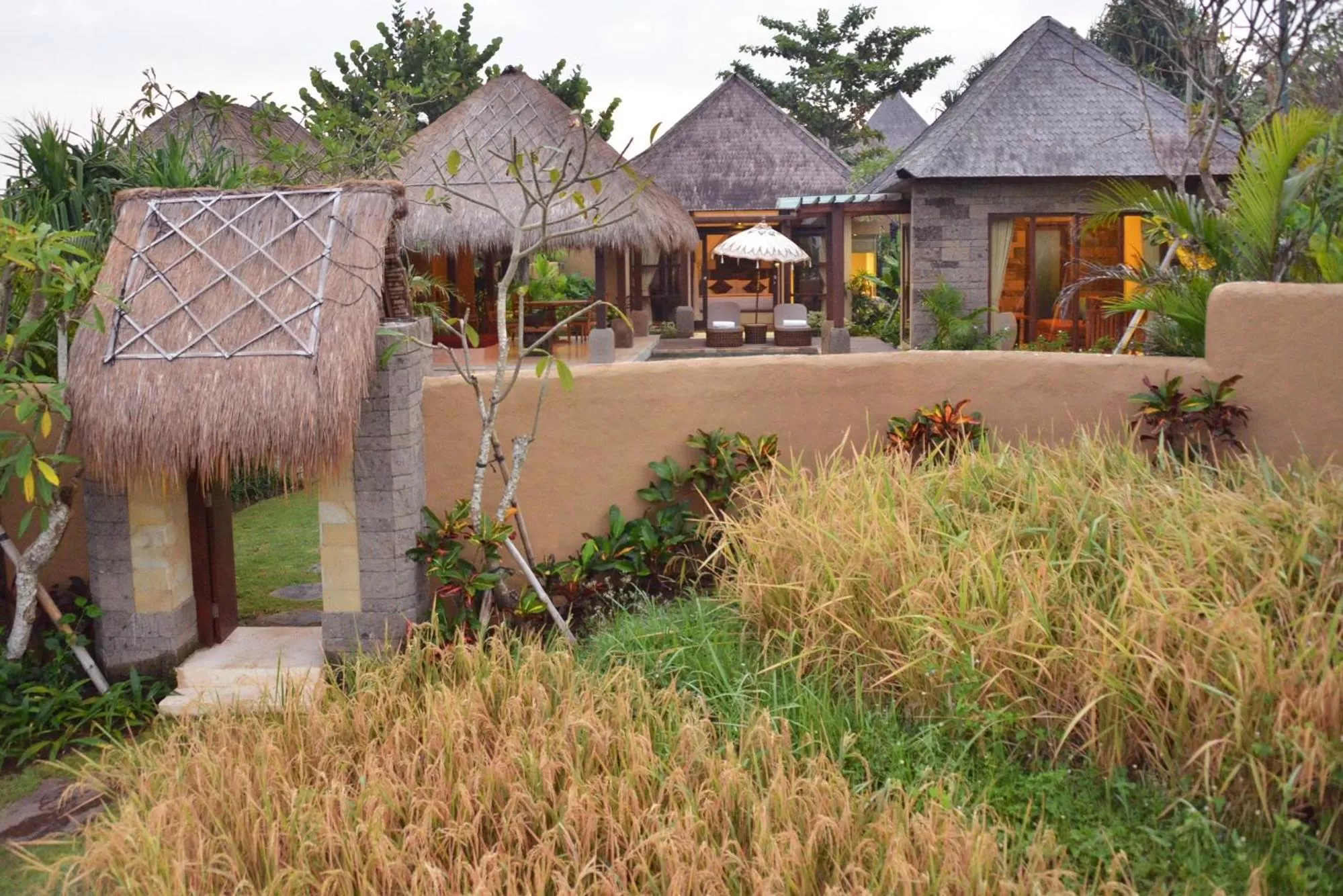 Property building in WakaGangga