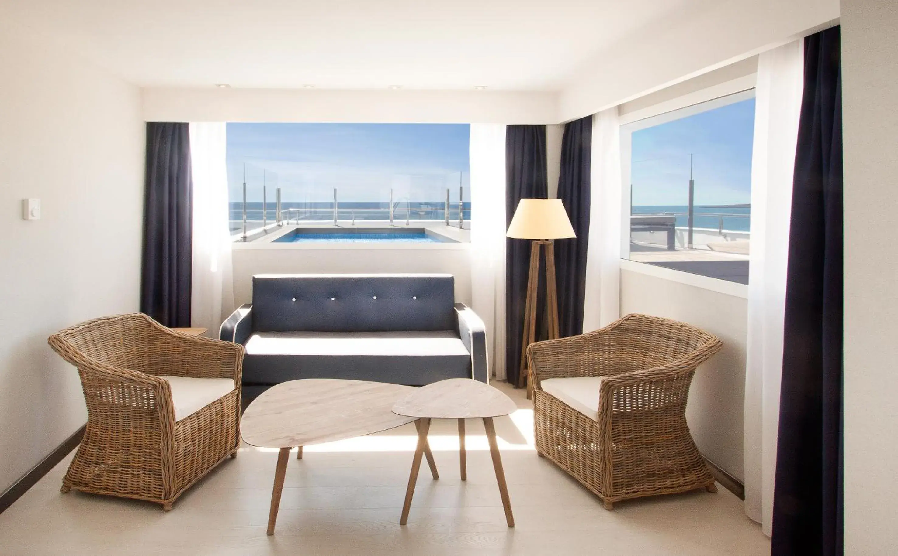 Living room, Seating Area in Catalonia del Mar - Adults Only