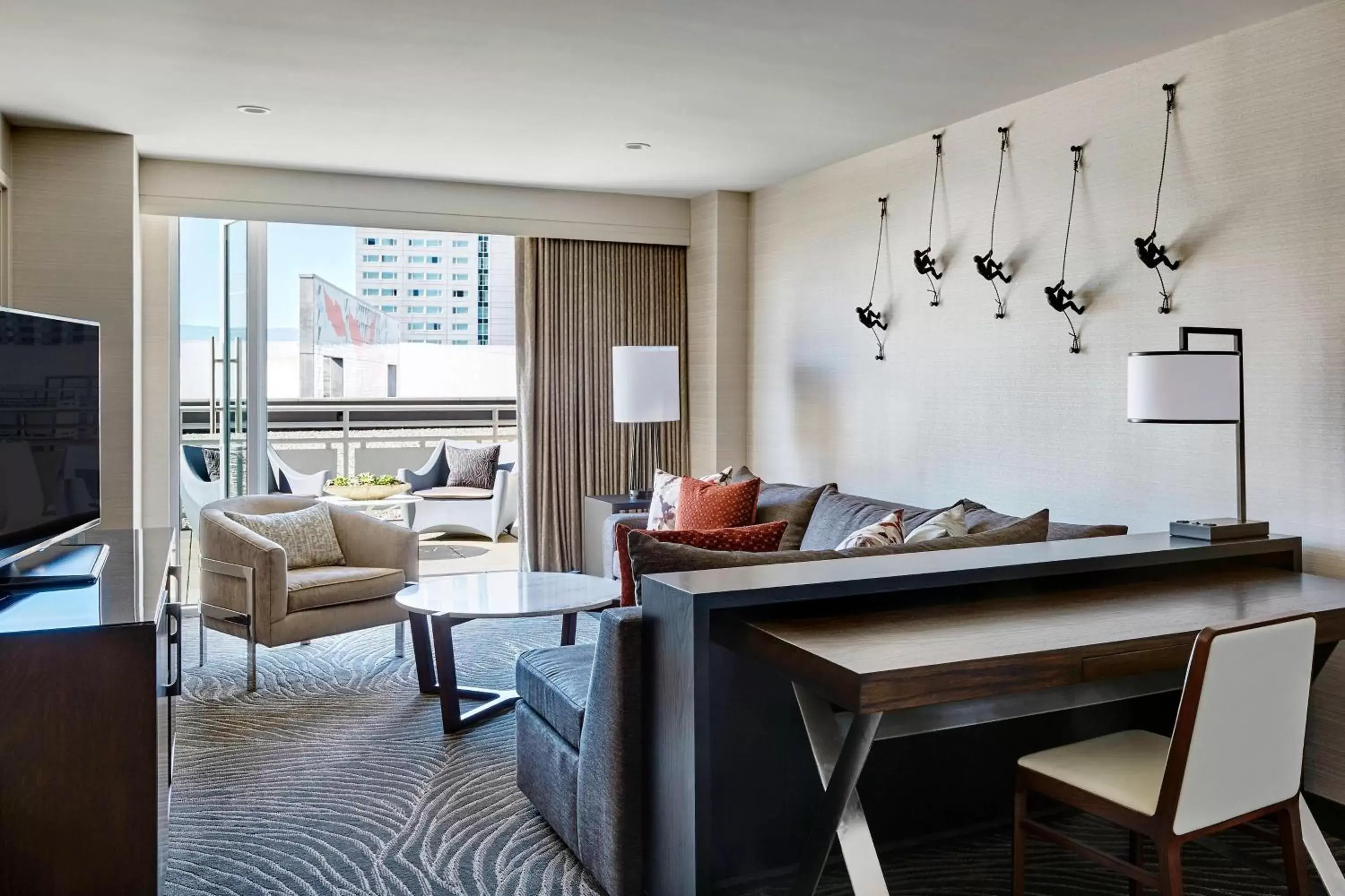 Bedroom, Seating Area in San Jose Marriott