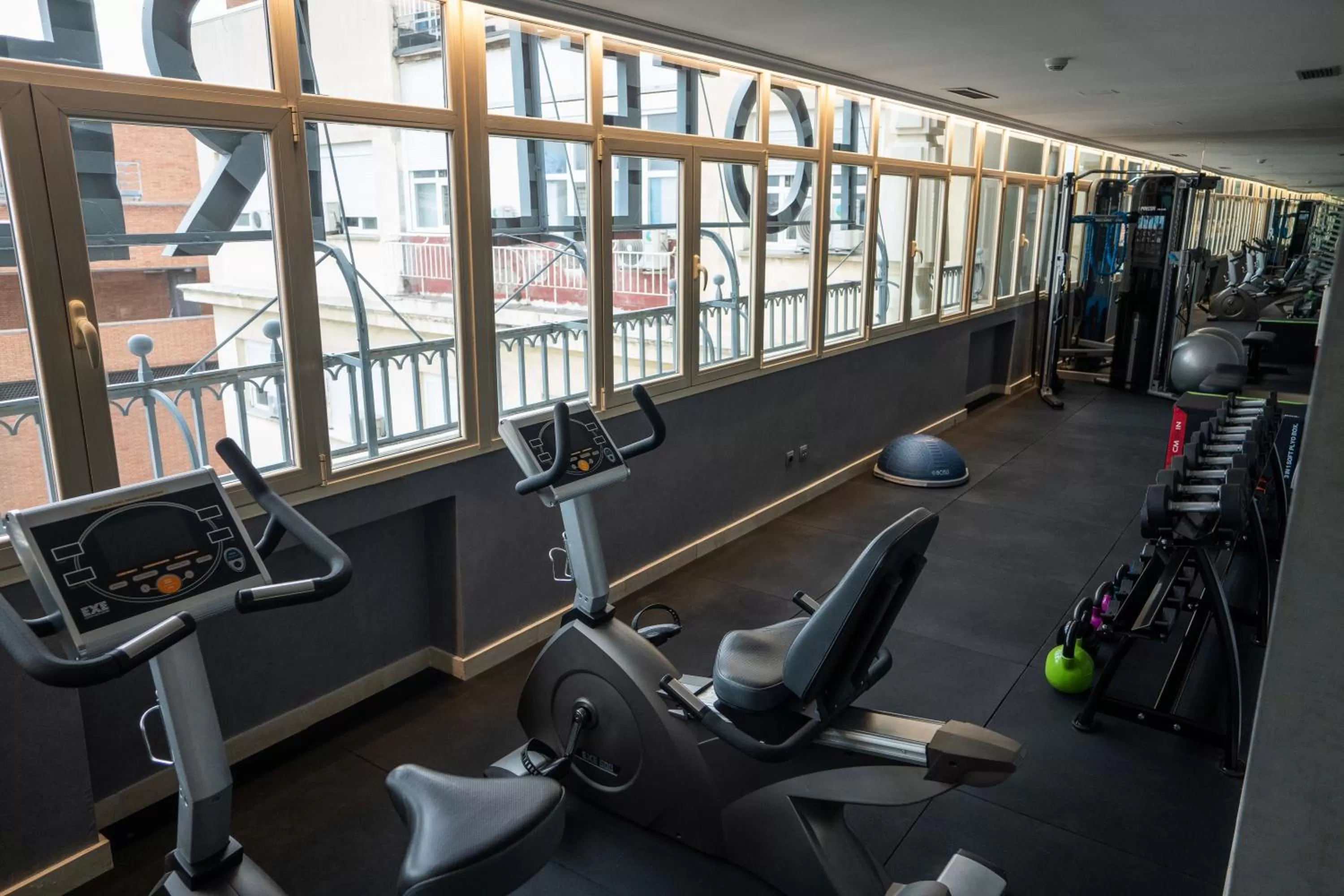 Fitness centre/facilities in Regente Hotel