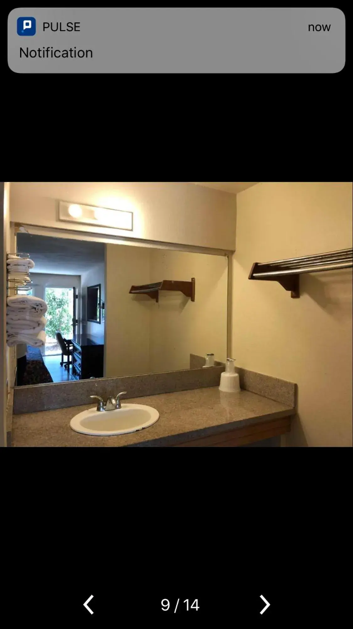Bathroom in SandPiper Motel - Los Angeles