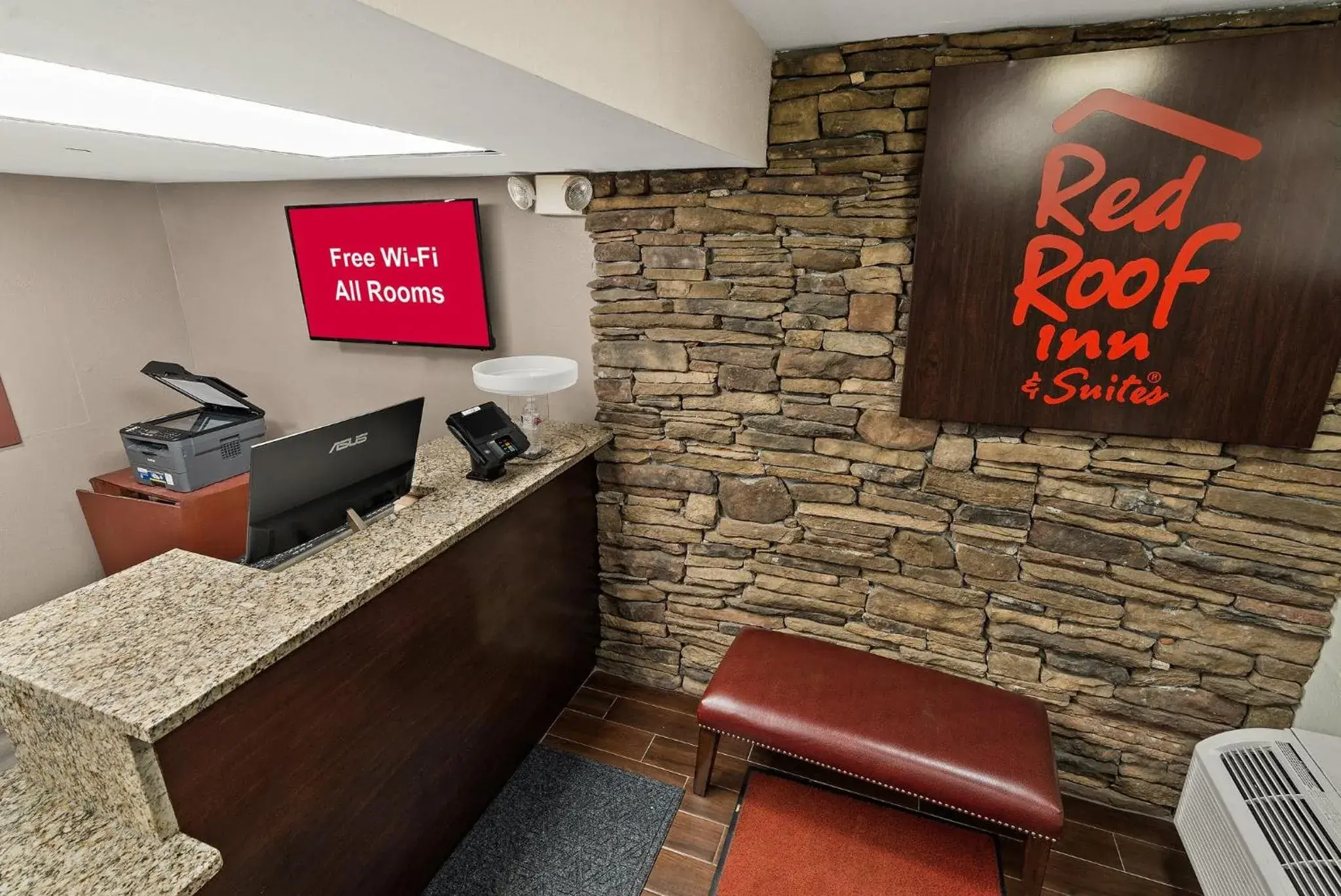 Lobby or reception in Red Roof Inn Spartanburg - I-85