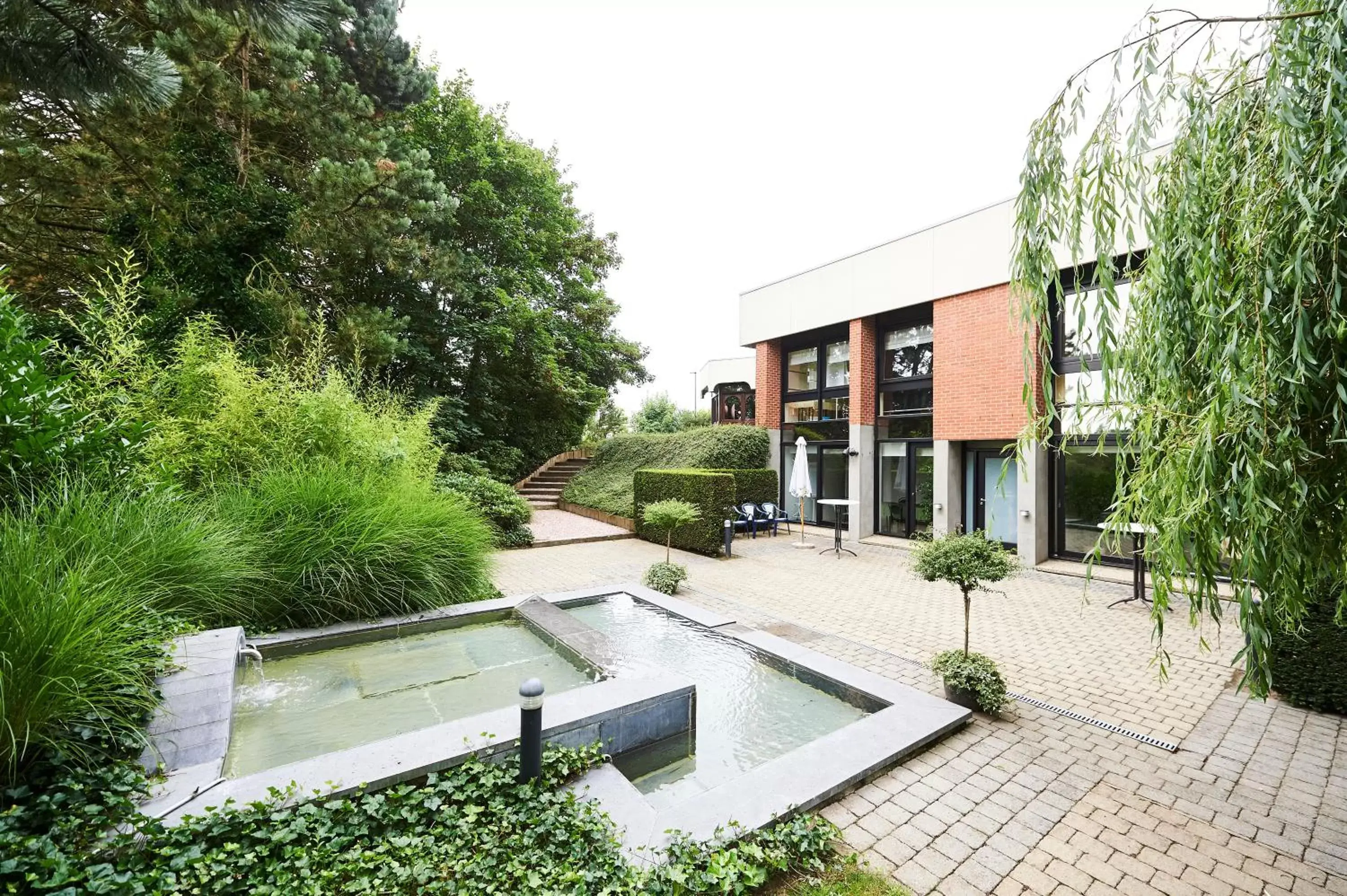 Facade/entrance, Property Building in Hotel Les 3 Cles