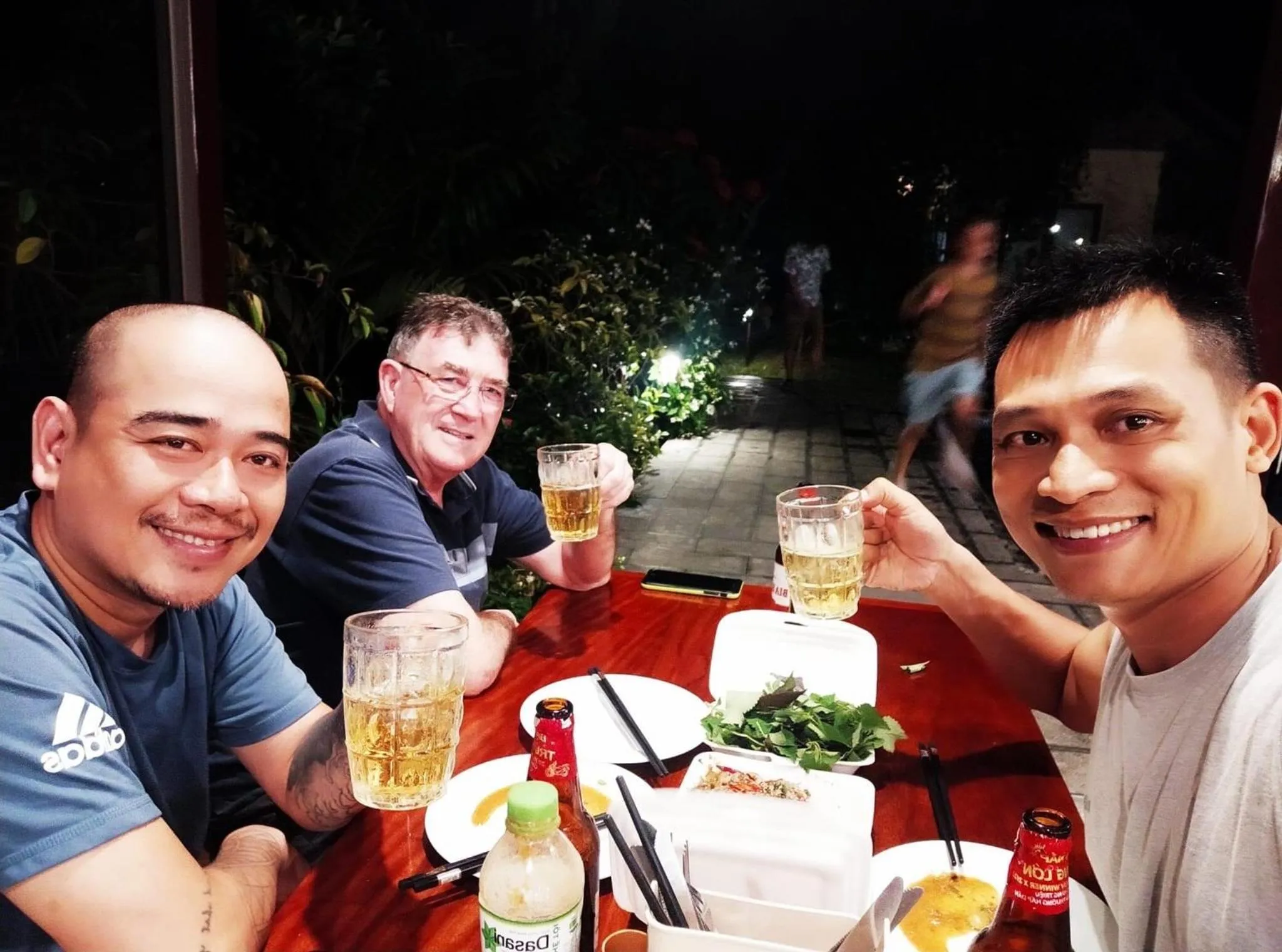 Food and drinks in Trang An Retreat