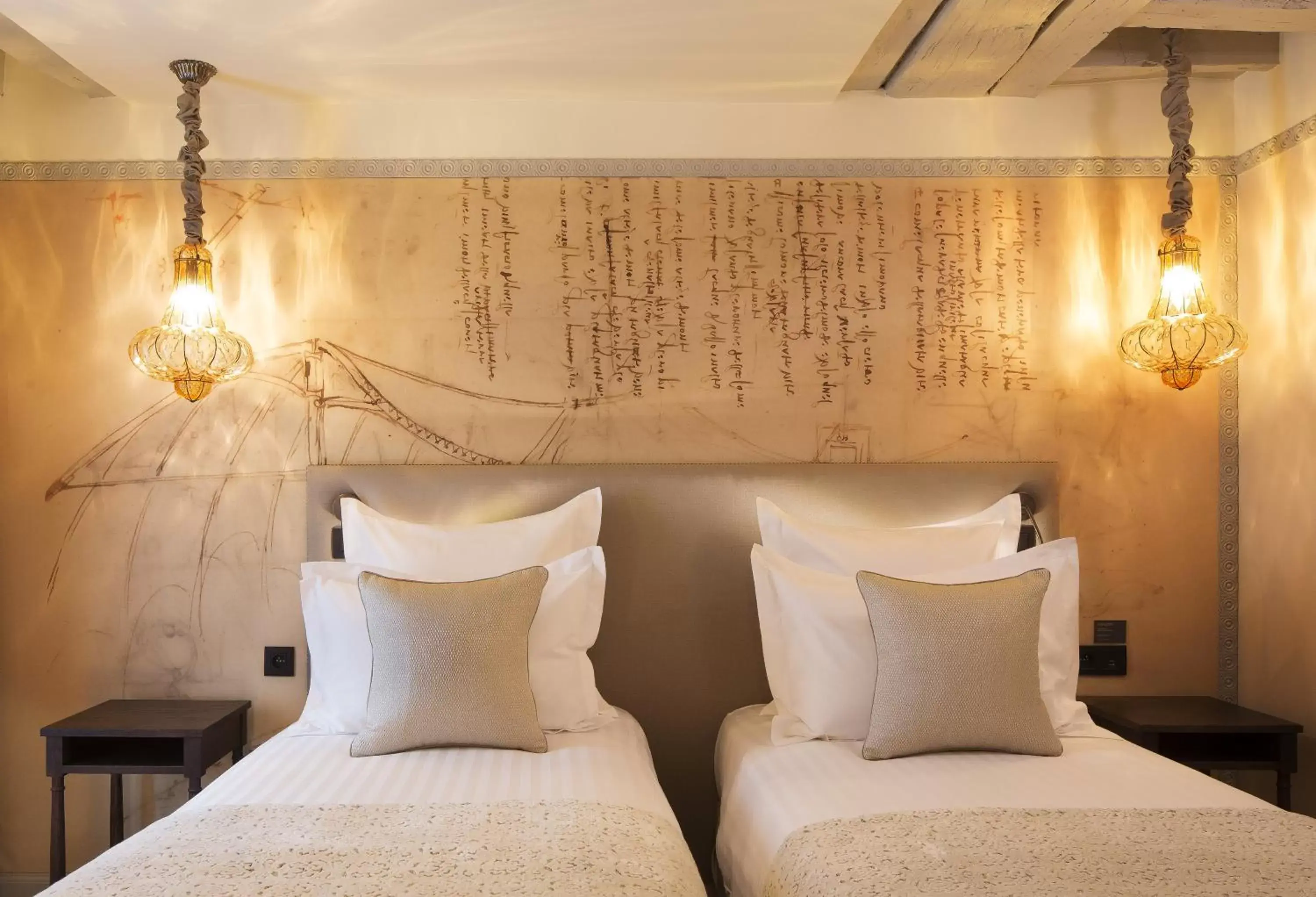 Decorative detail, Bed in Hotel Da Vinci