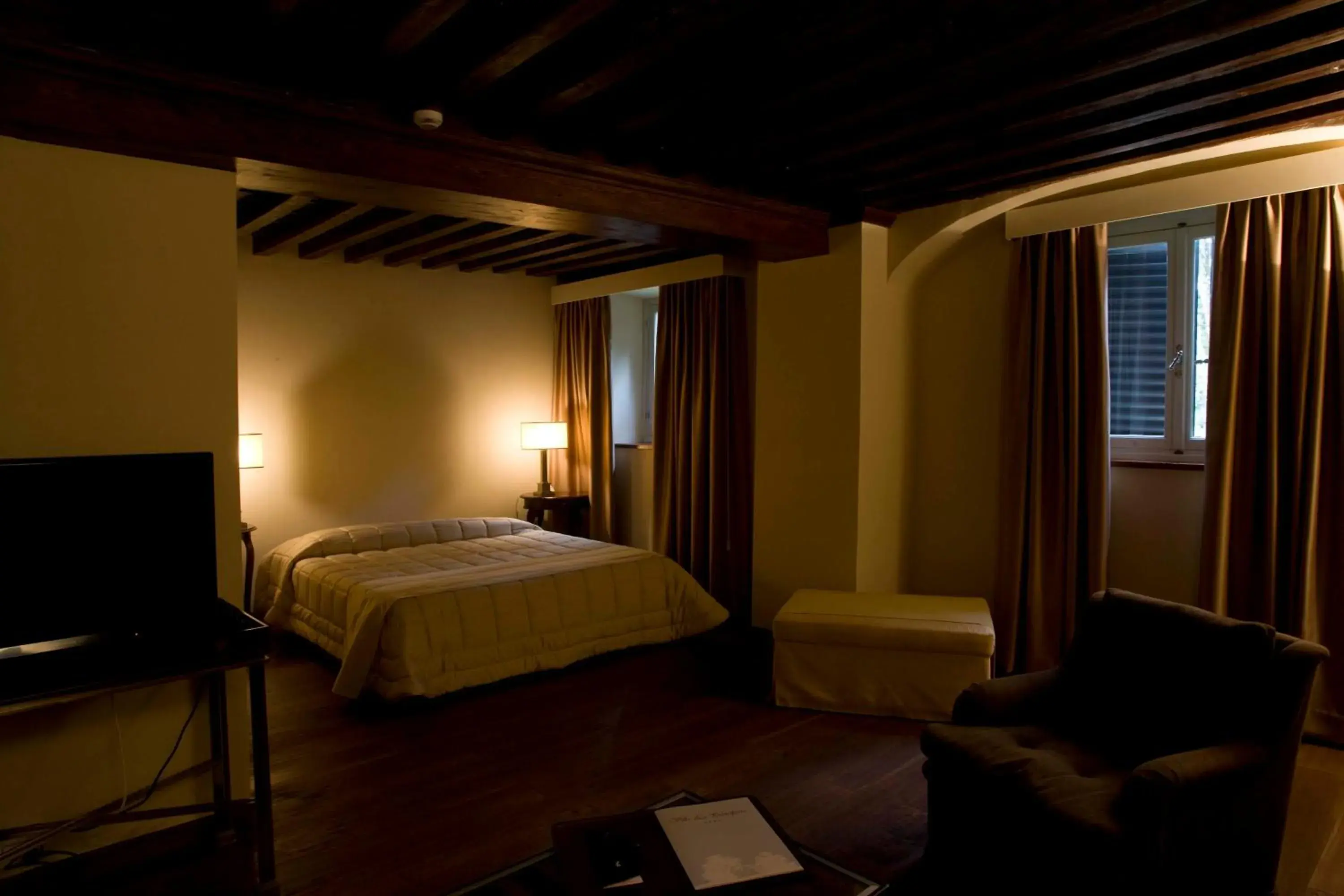 Photo of the whole room, Bed in Hotel Villa La Principessa