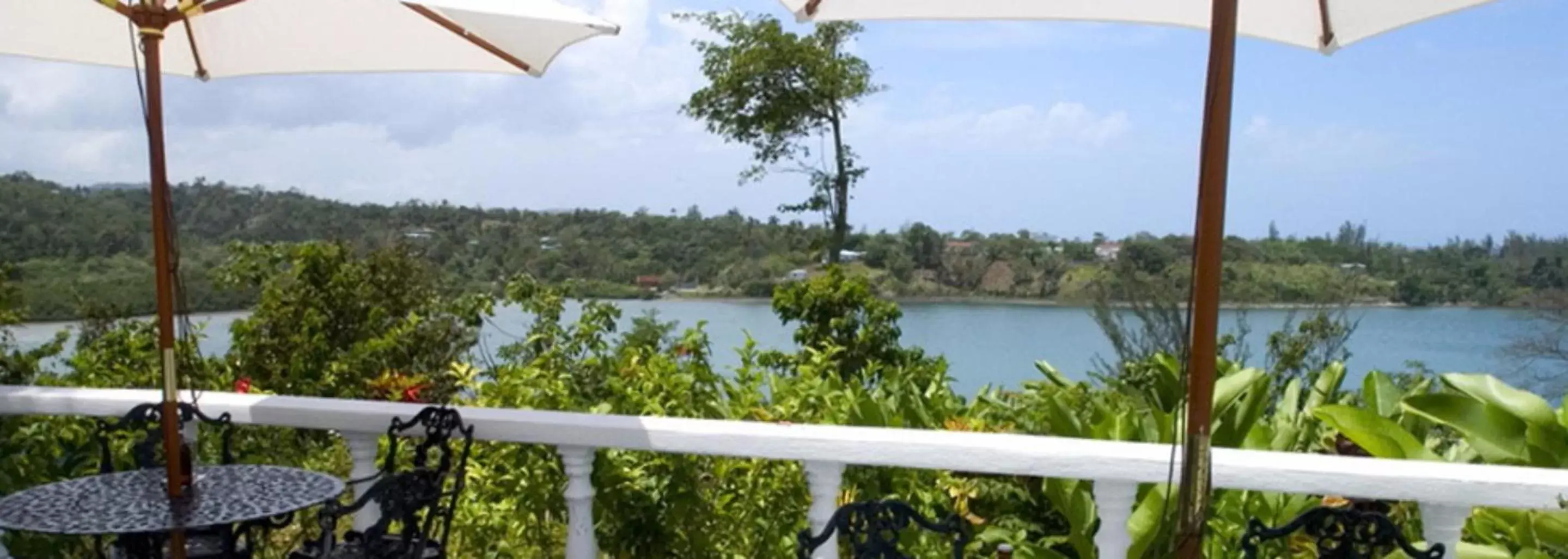 Patio in Jamaica Palace Hotel