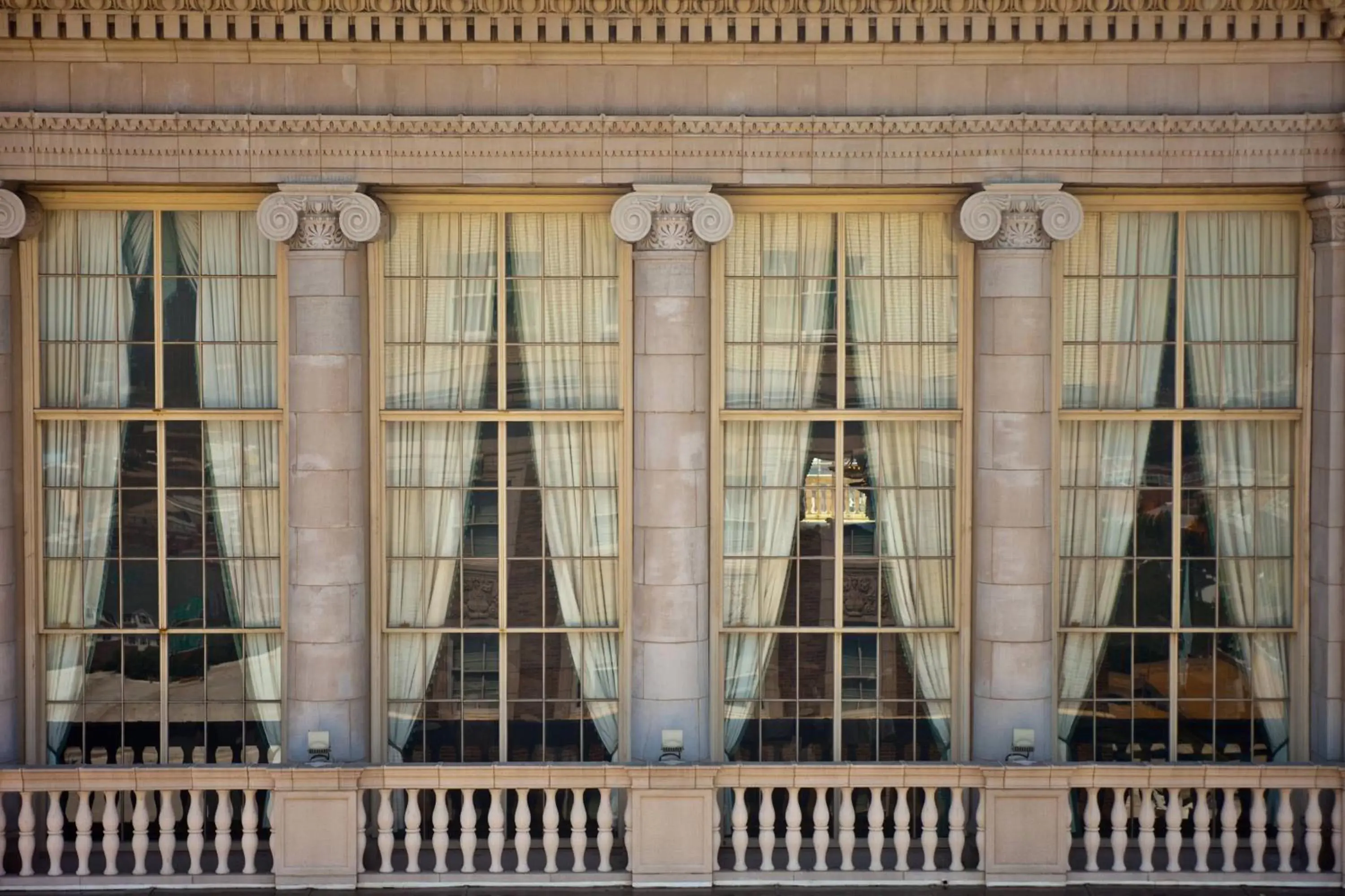 Property building in Marriott St. Louis Grand