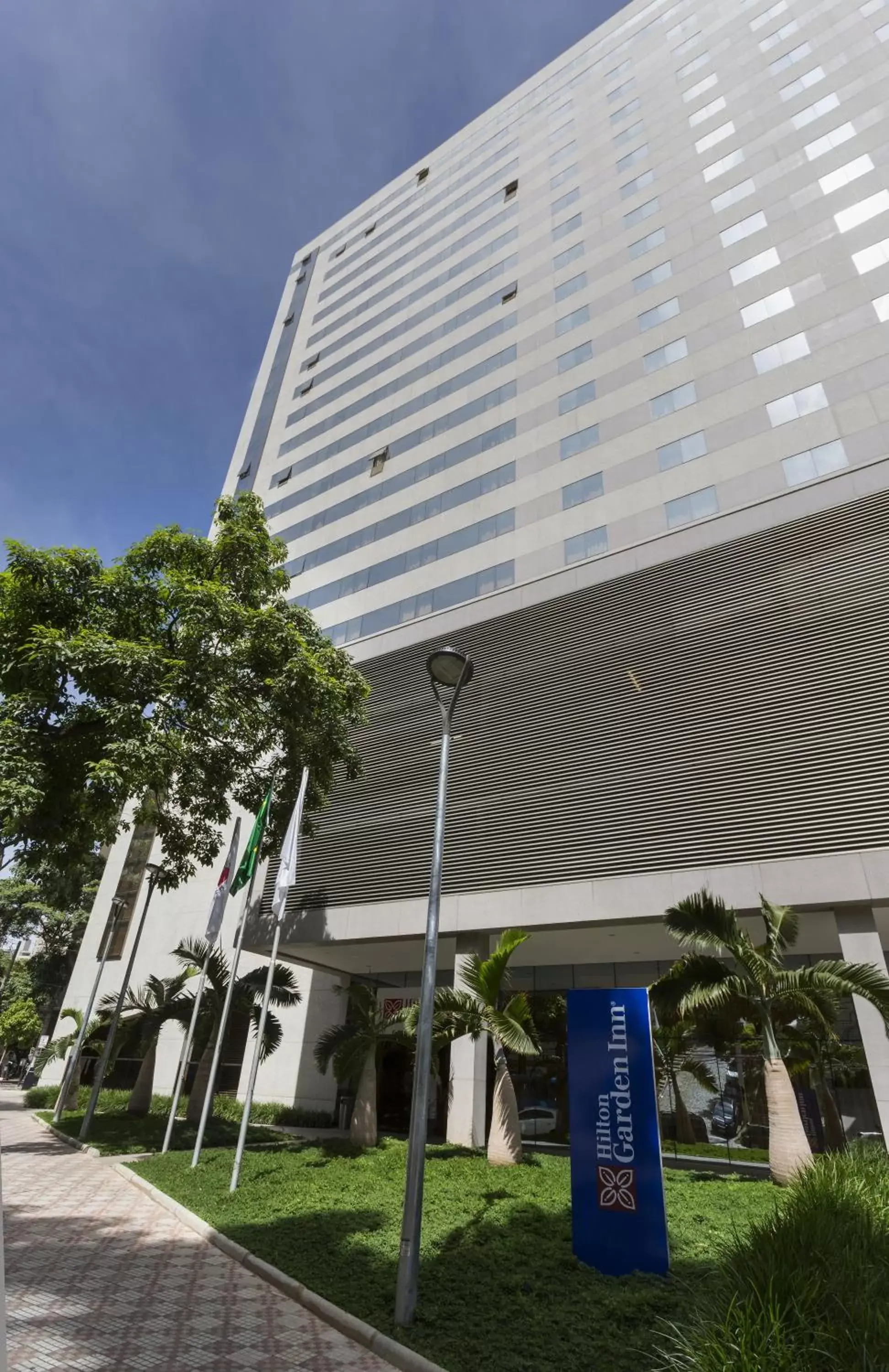 Facade/entrance, Property Building in Hilton Garden Inn Belo Horizonte Lourdes