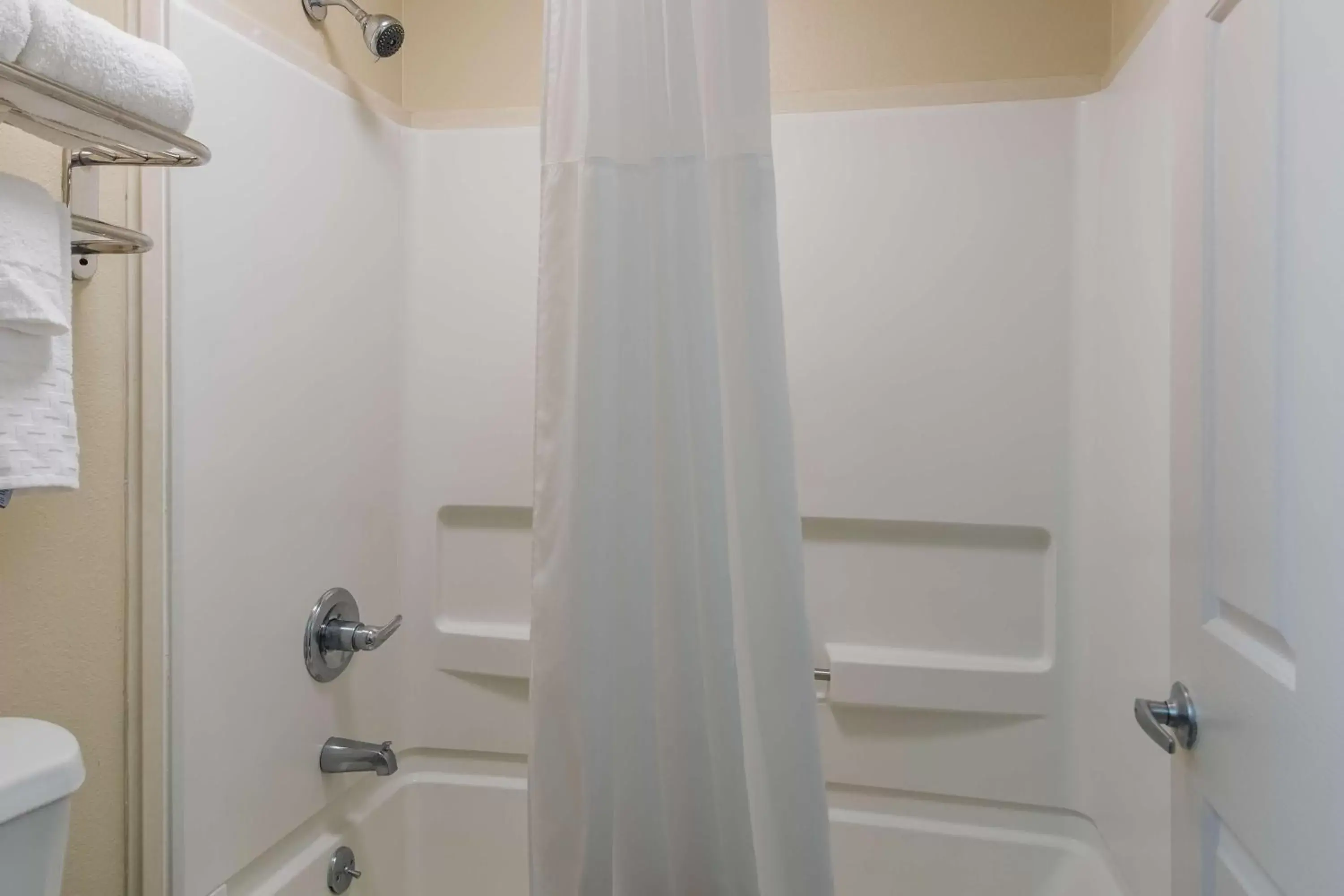 Bathroom in SureStay Plus Hotel by Best Western Jackson
