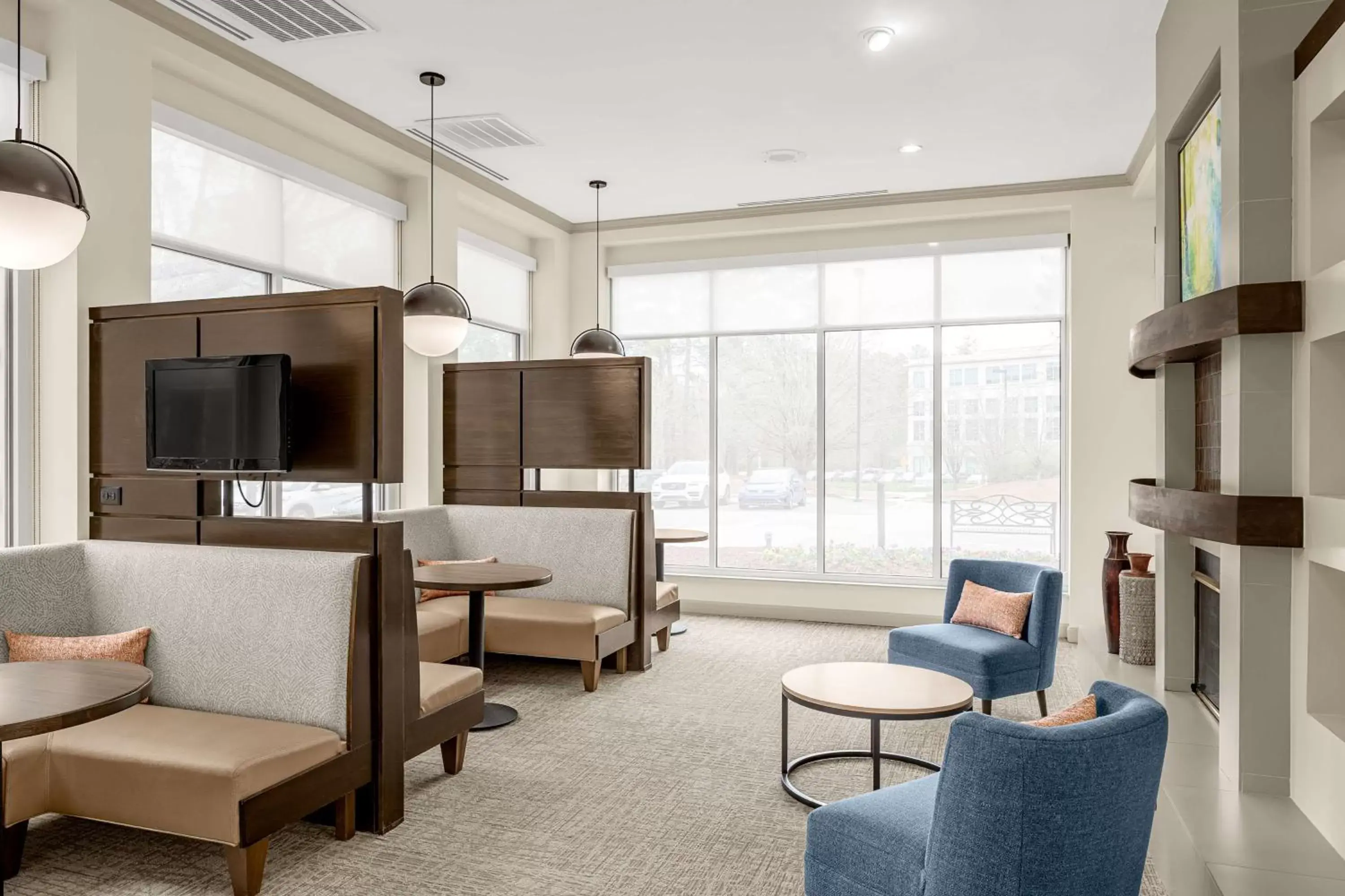 Lobby or reception, Seating Area in Hilton Garden Inn Raleigh Durham Airport