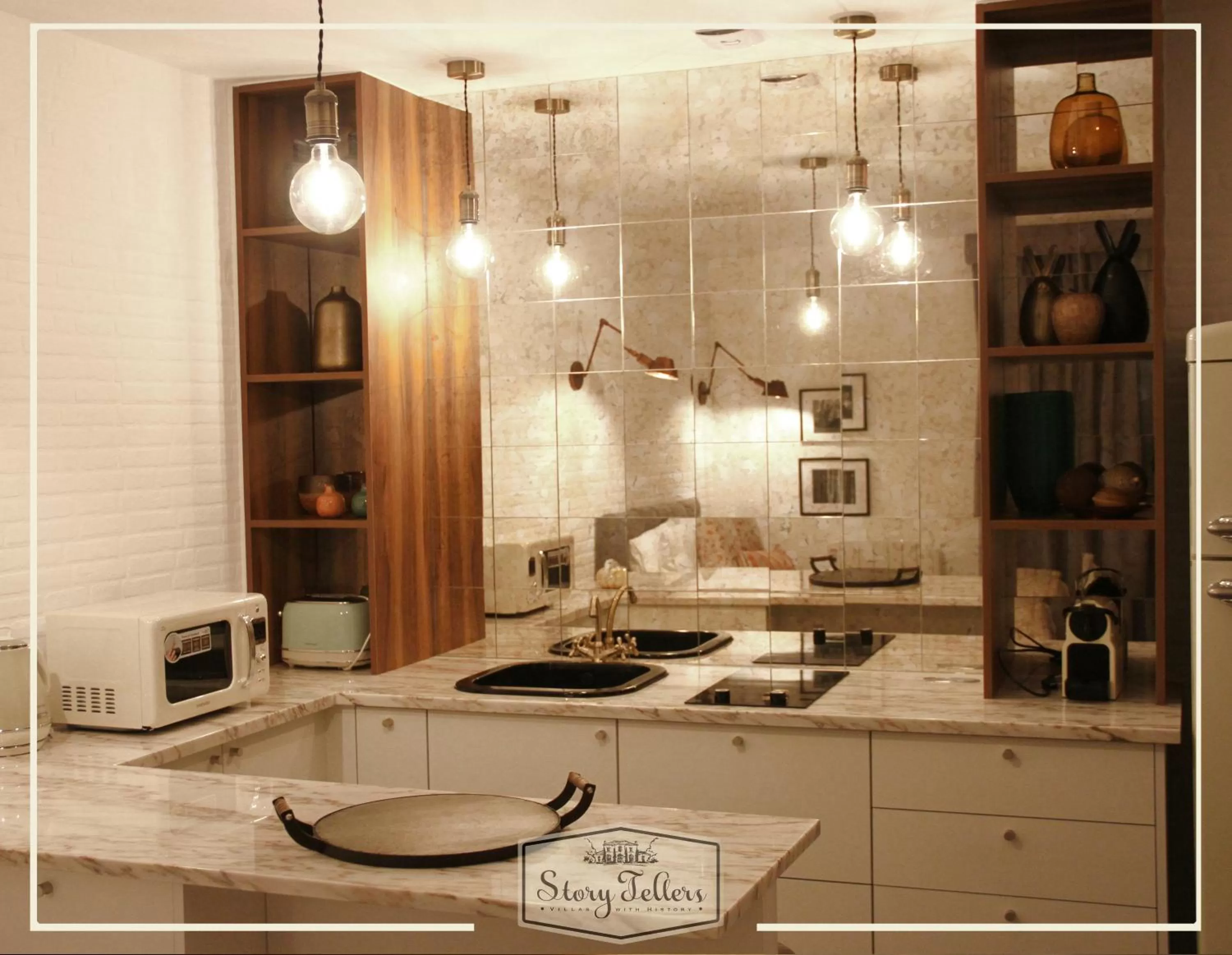 Kitchen or kitchenette in Storytellers Villas