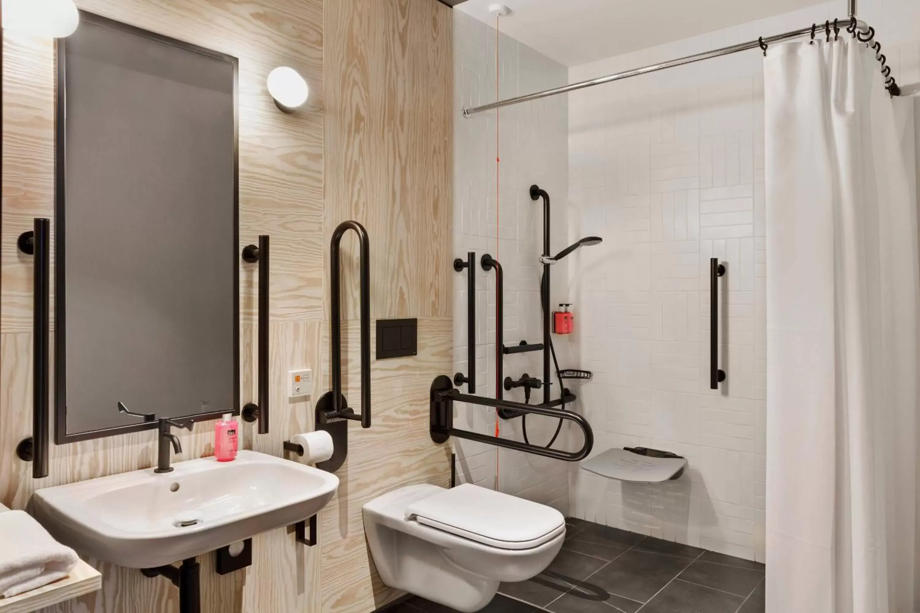 Bathroom in Moxy Kaunas Center