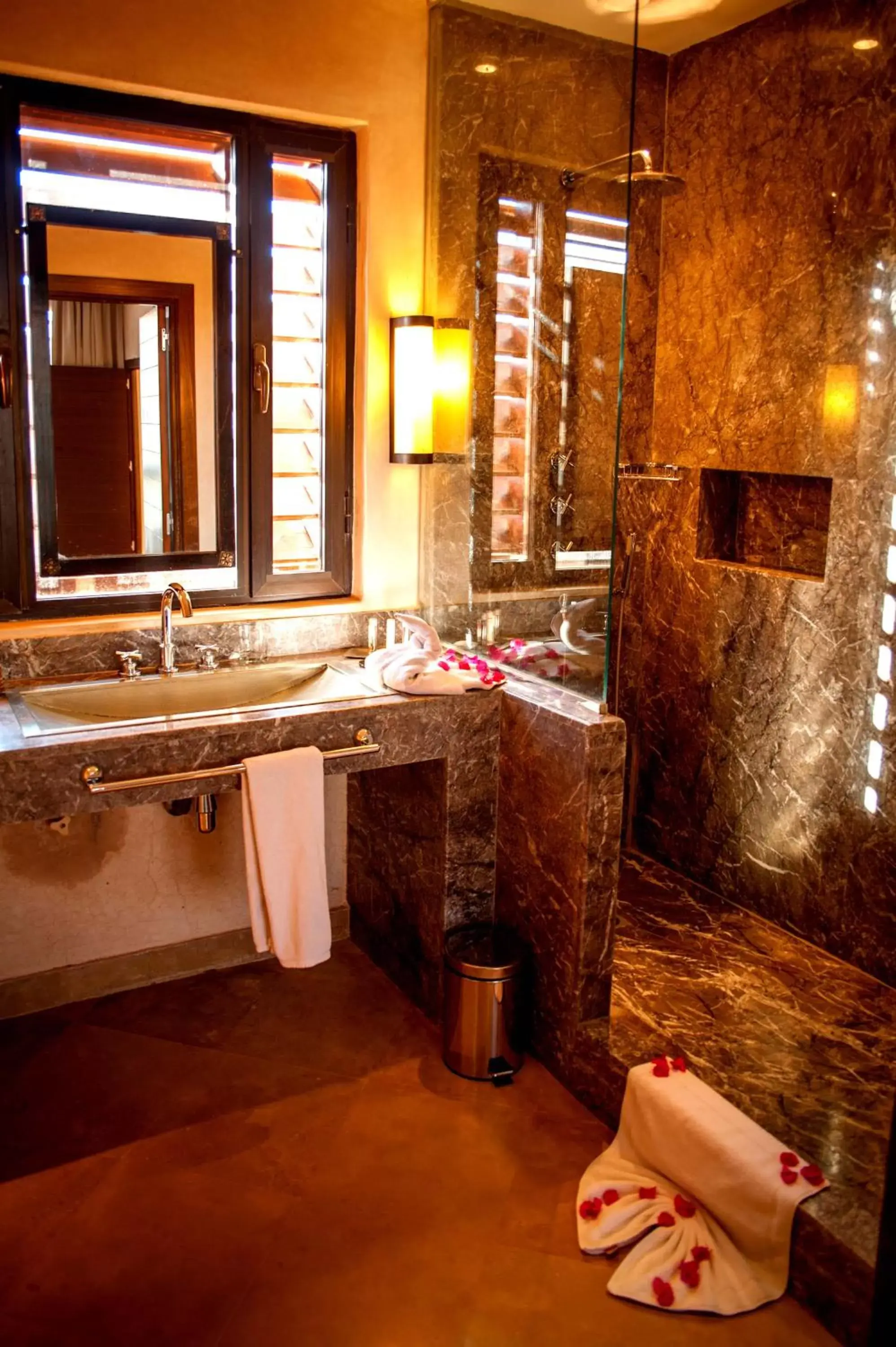 Bathroom in Al Maaden Villa Hotel & Spa