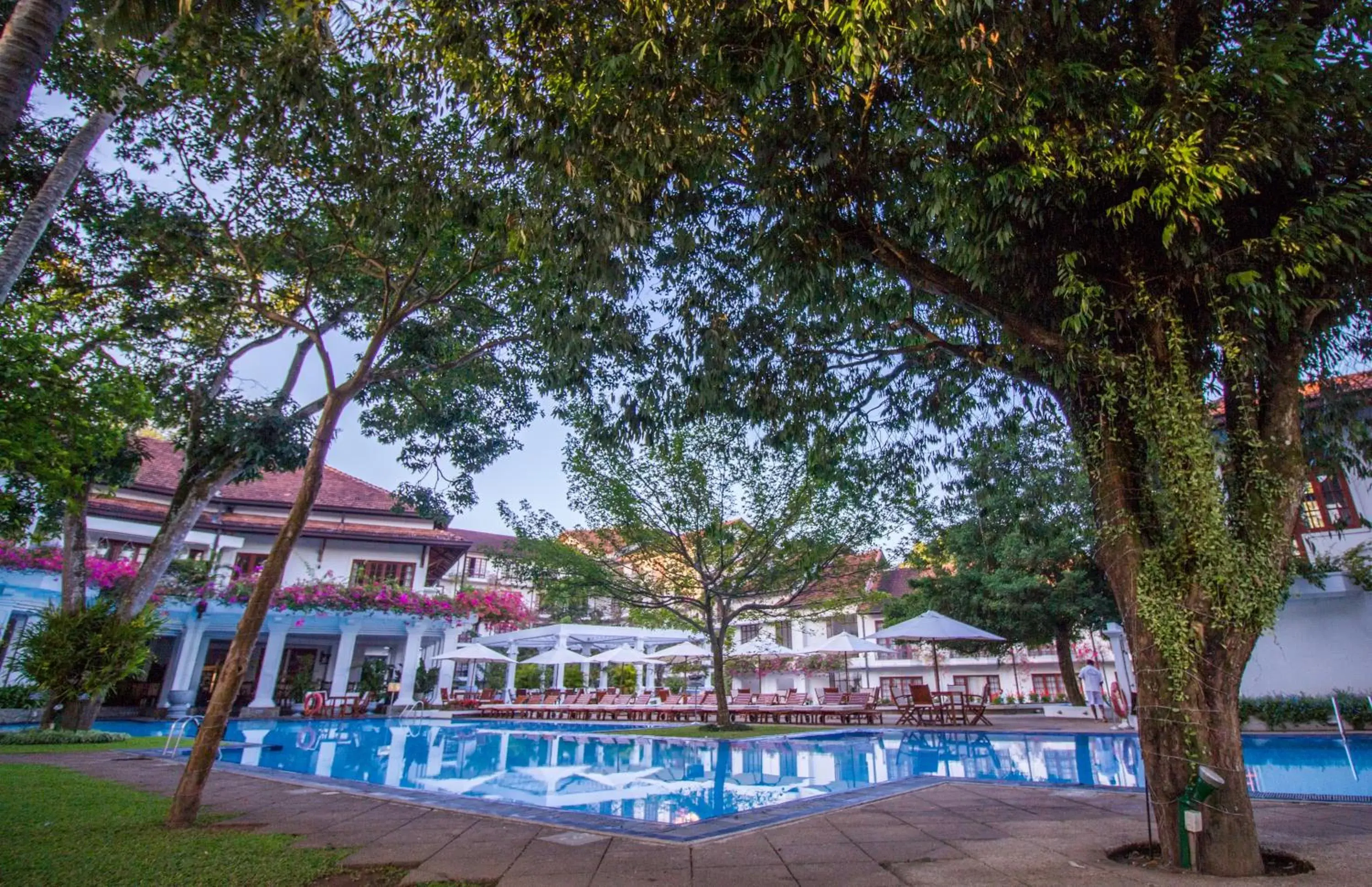 Pool view, Swimming Pool in Mahaweli Reach Hotel
