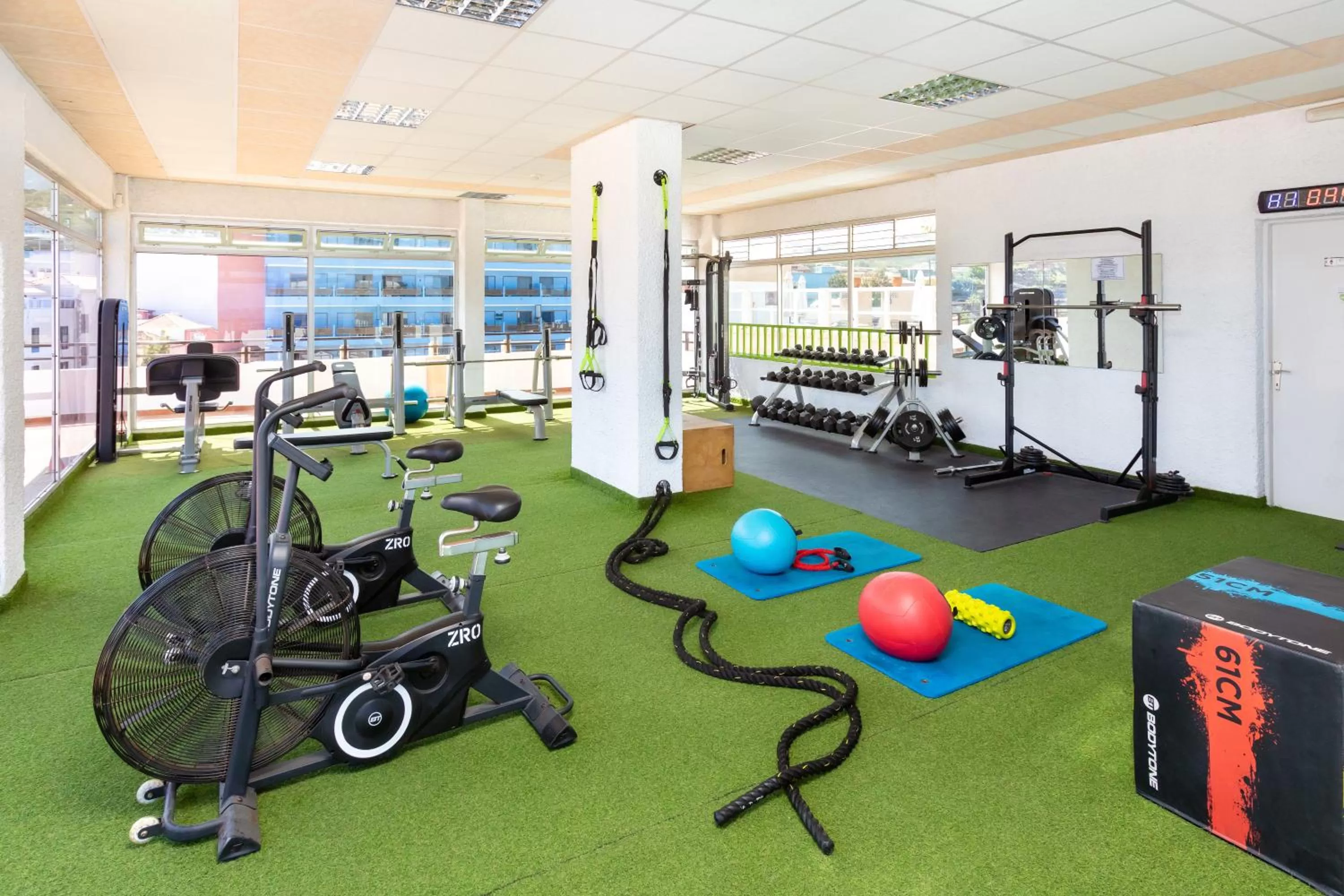 Fitness centre/facilities in HC Hotel Magec
