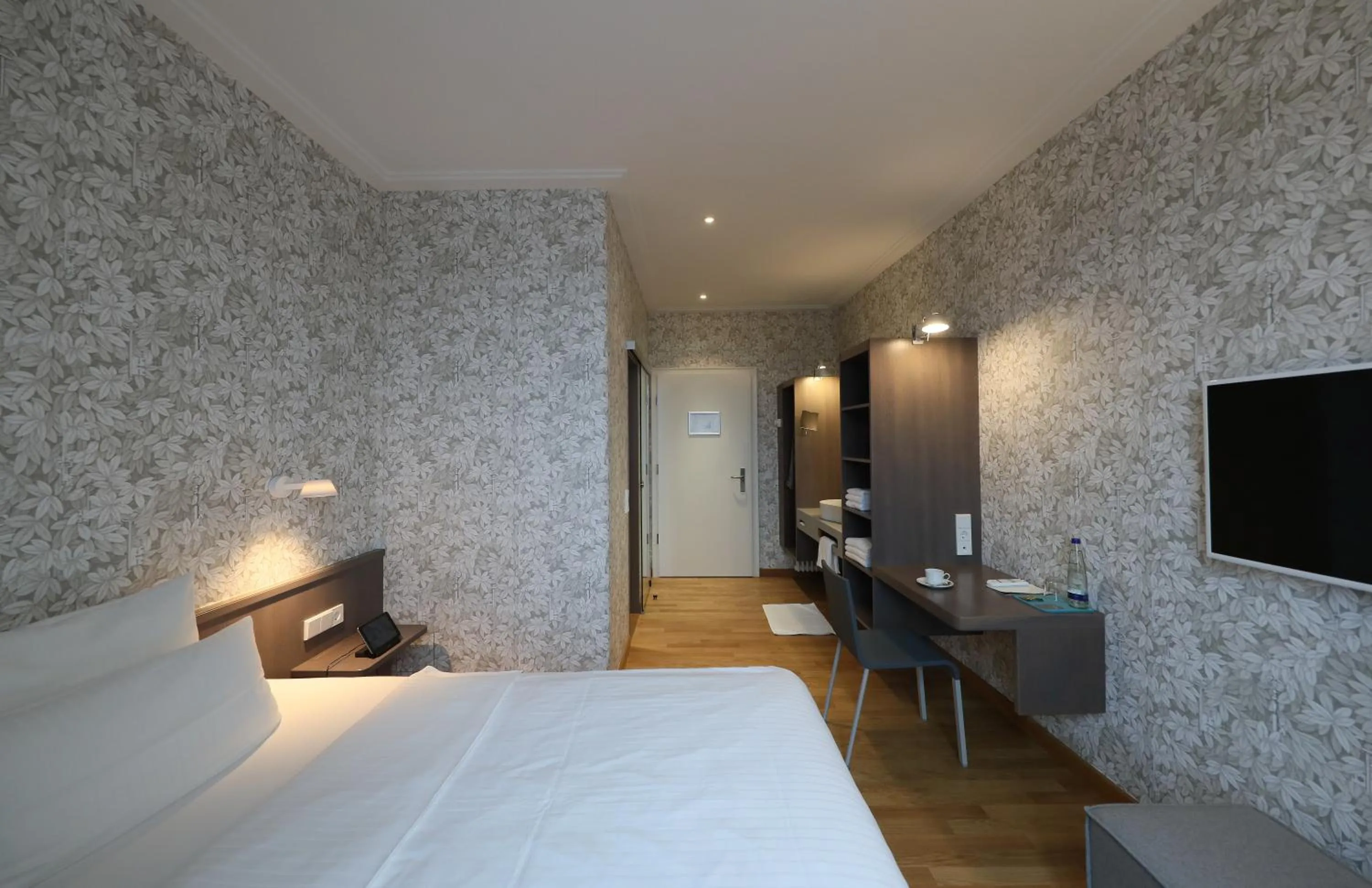 Photo of the whole room, Bed in MOMA1890 Boutique Hotel