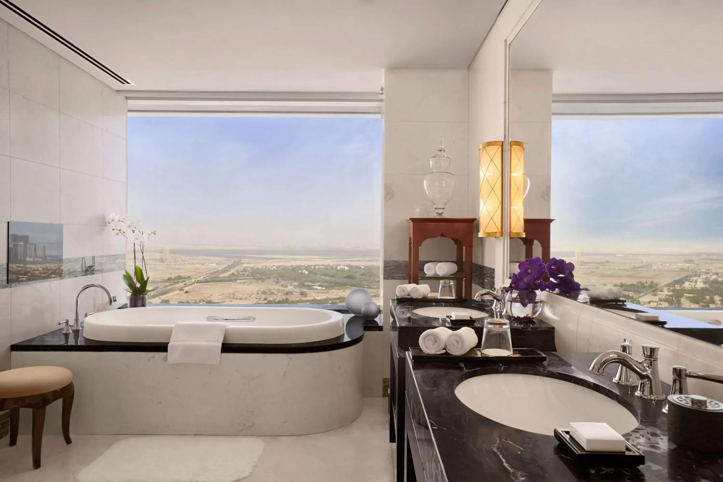View (from property/room), Bathroom in Conrad Dubai