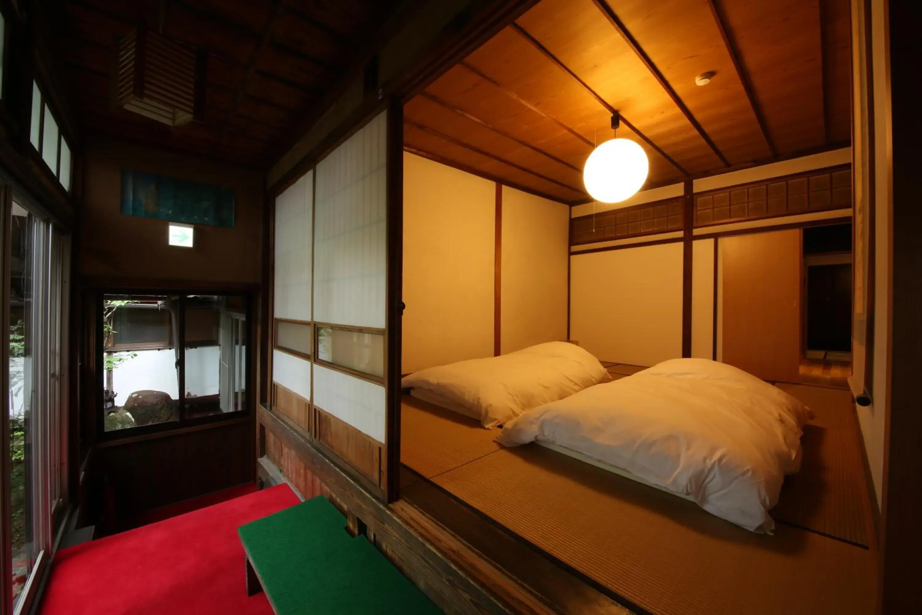 Bedroom, Bed in TEMPLE HOTEL TAKAYAMA ZENKOJI