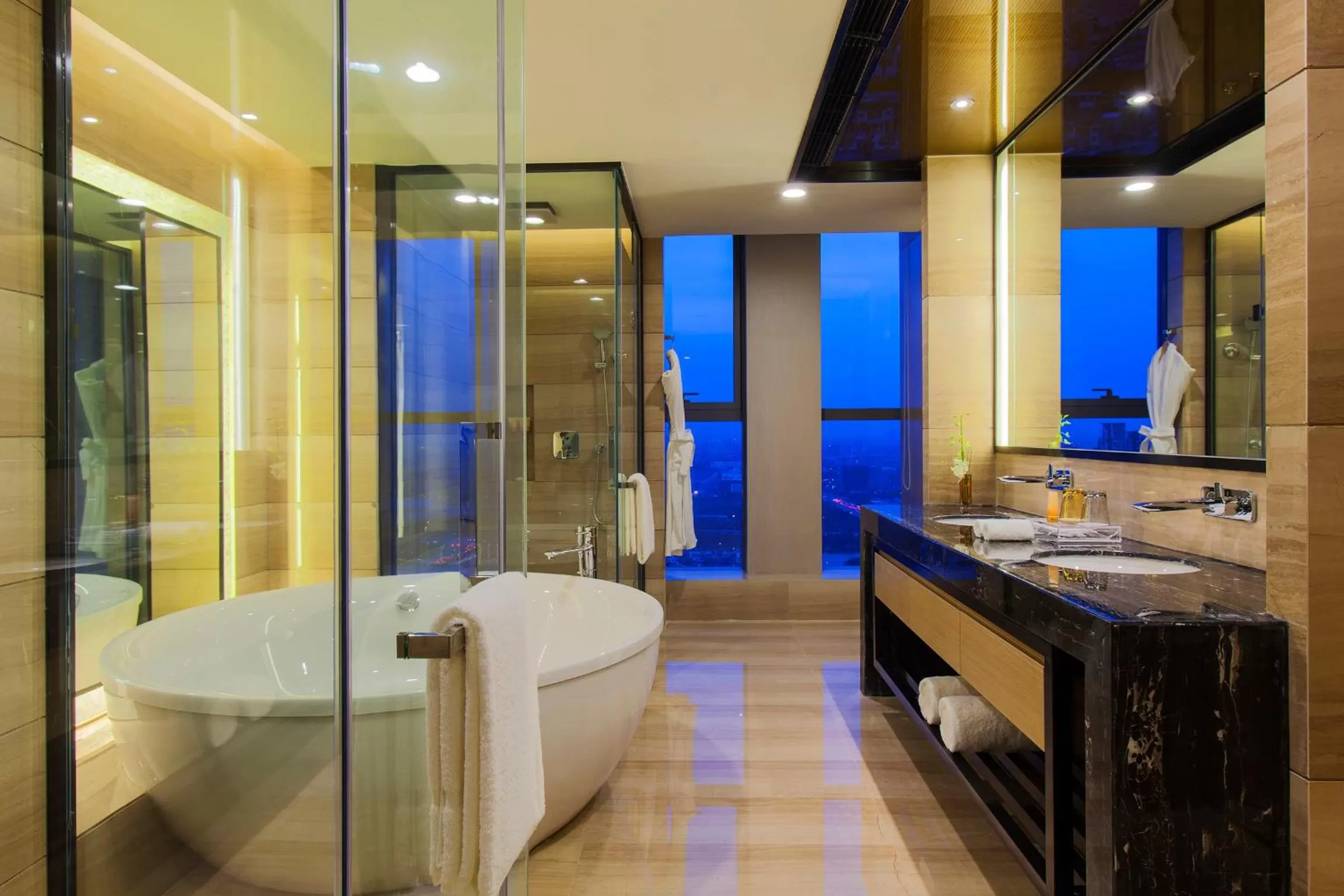 Bathroom in Crowne Plaza Tianjin Meijiangnan by IHG