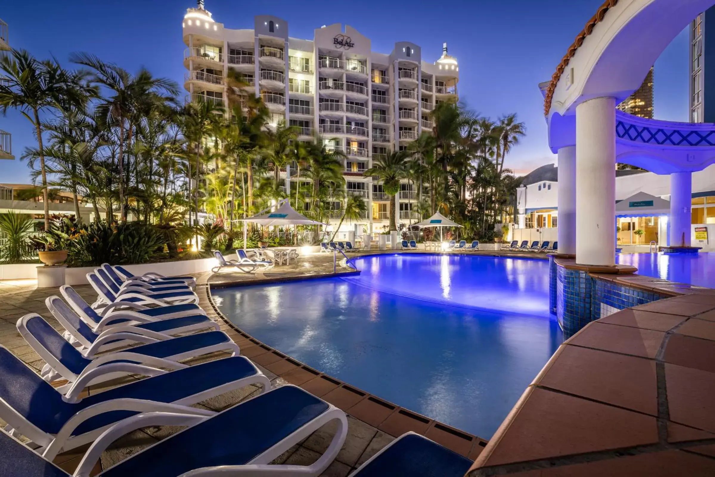 Swimming Pool in Bel Air on Broadbeach