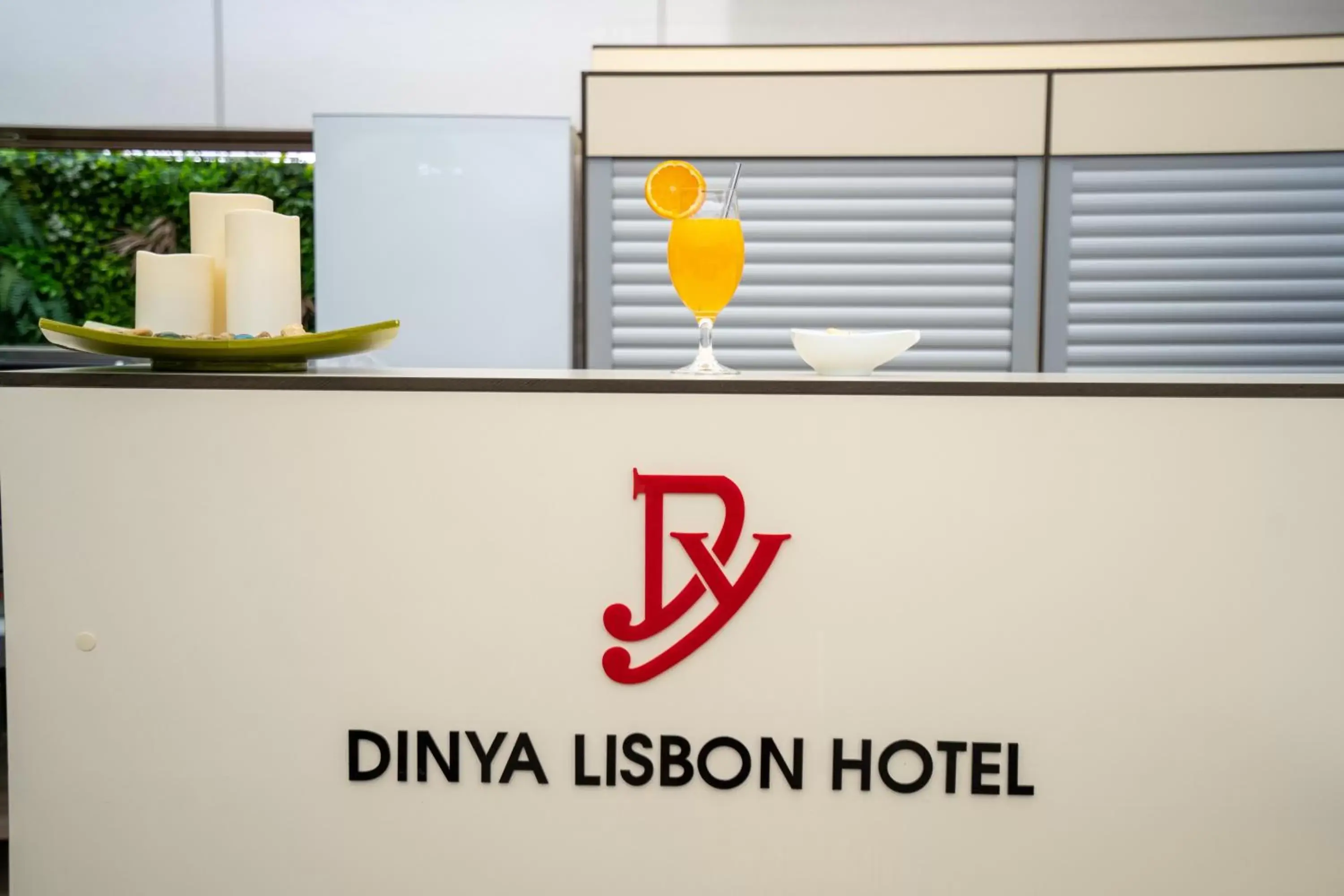 Restaurant/places to eat, Floor Plan in Dinya Lisbon Hotel & Lounge Bar