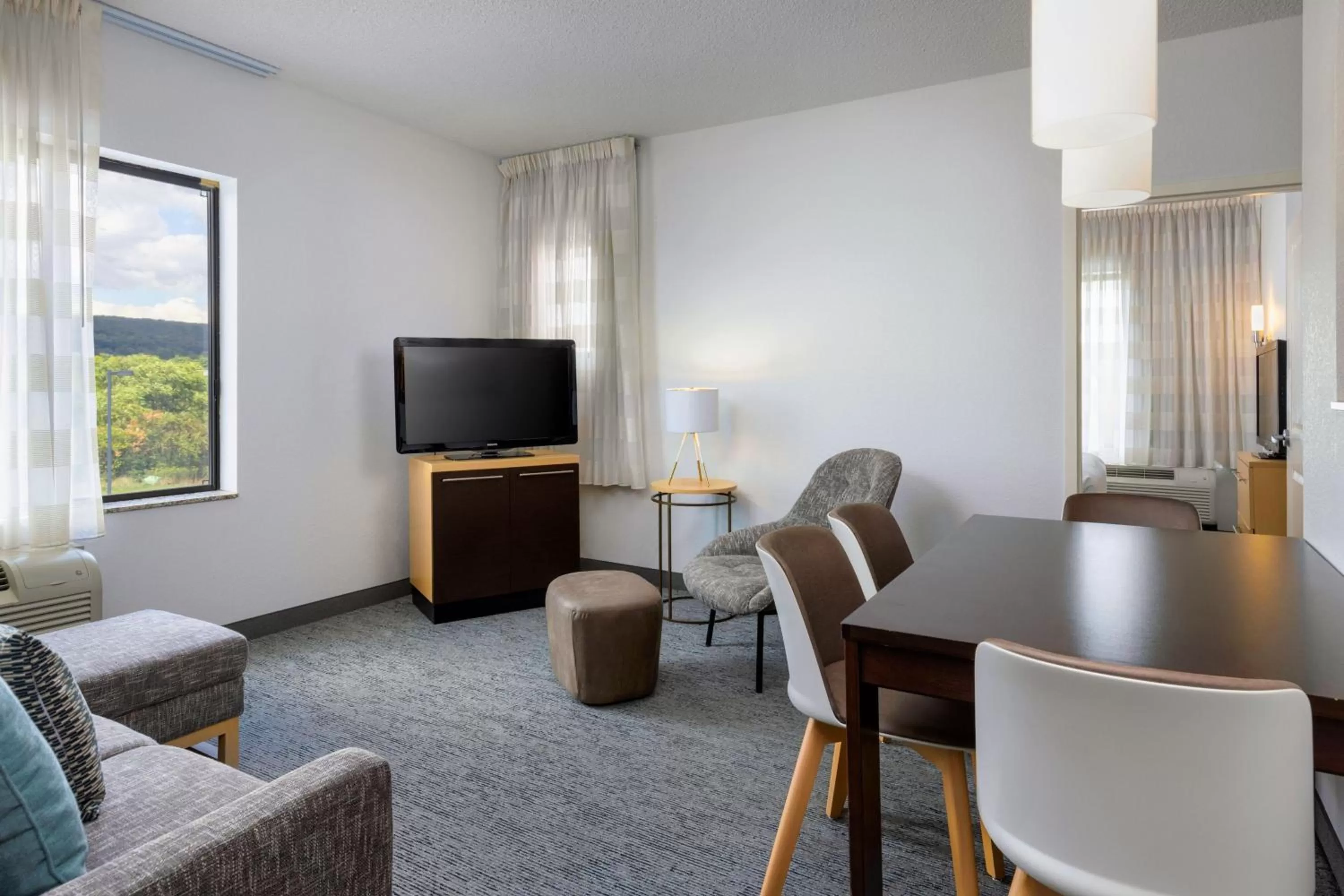 Living room in TownePlace Suites by Marriott York