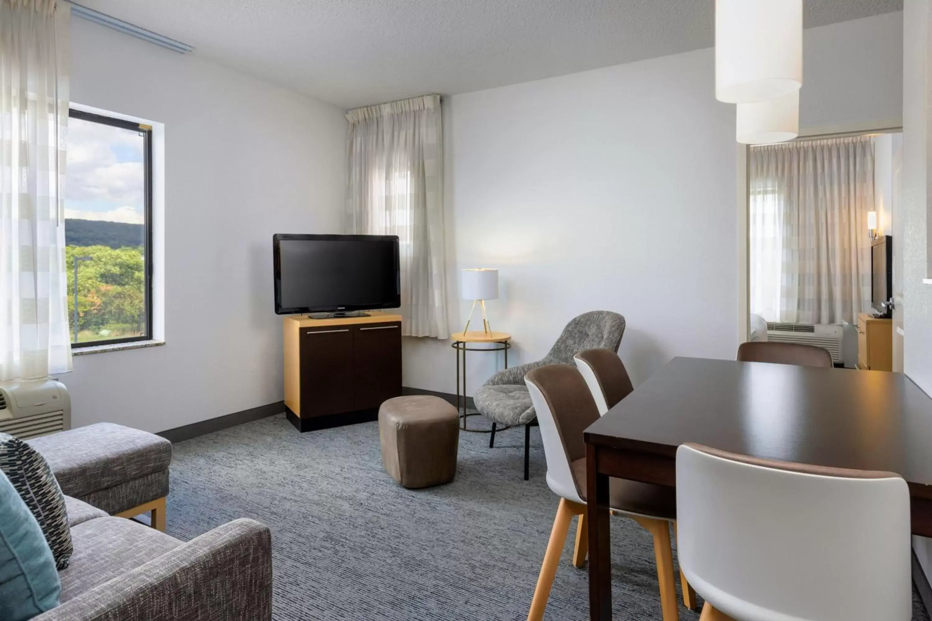 Living room, Seating Area in TownePlace Suites by Marriott York