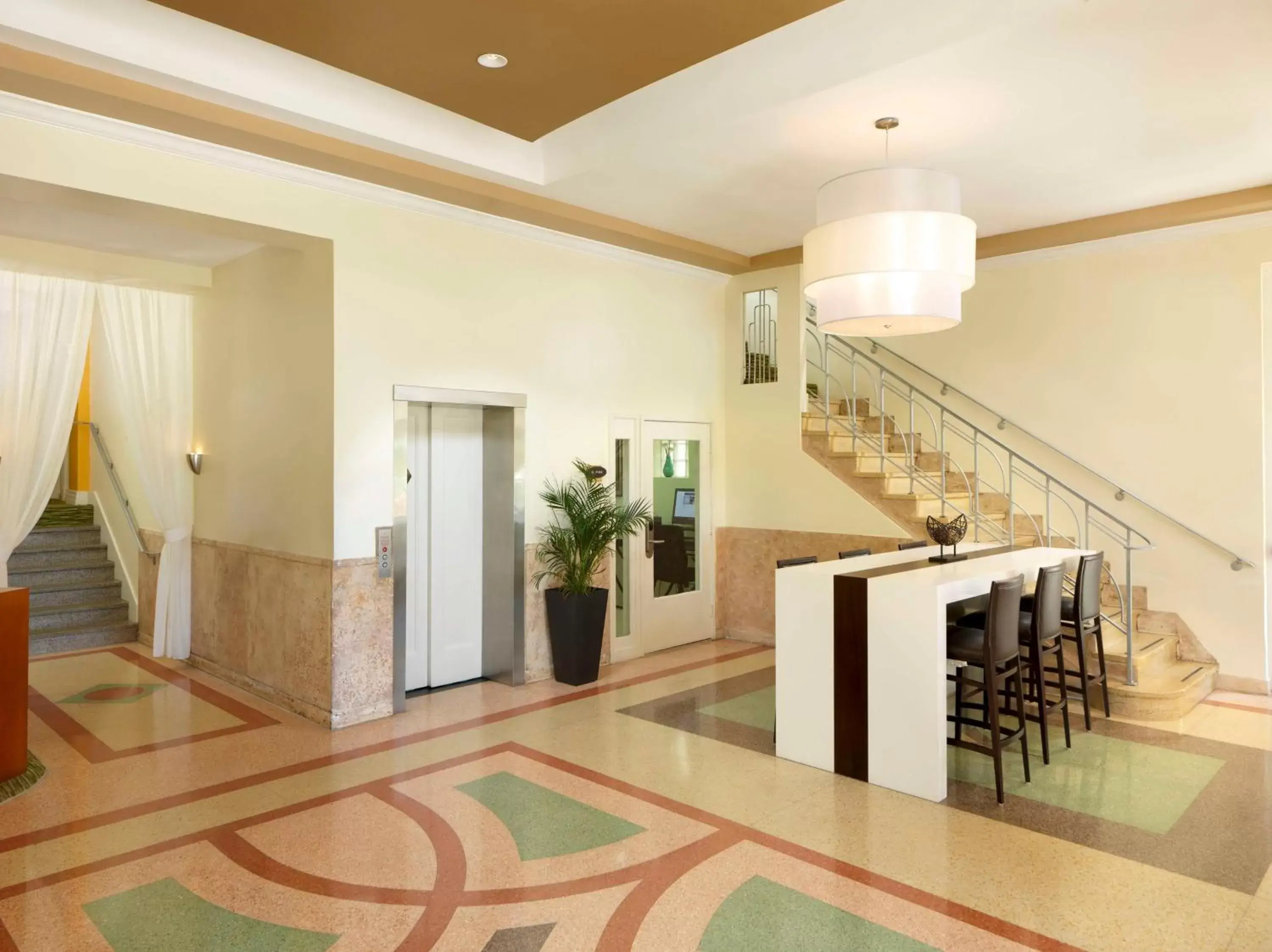 Lobby or reception, Lobby/Reception in Hilton Vacation Club Crescent on South Beach Miami