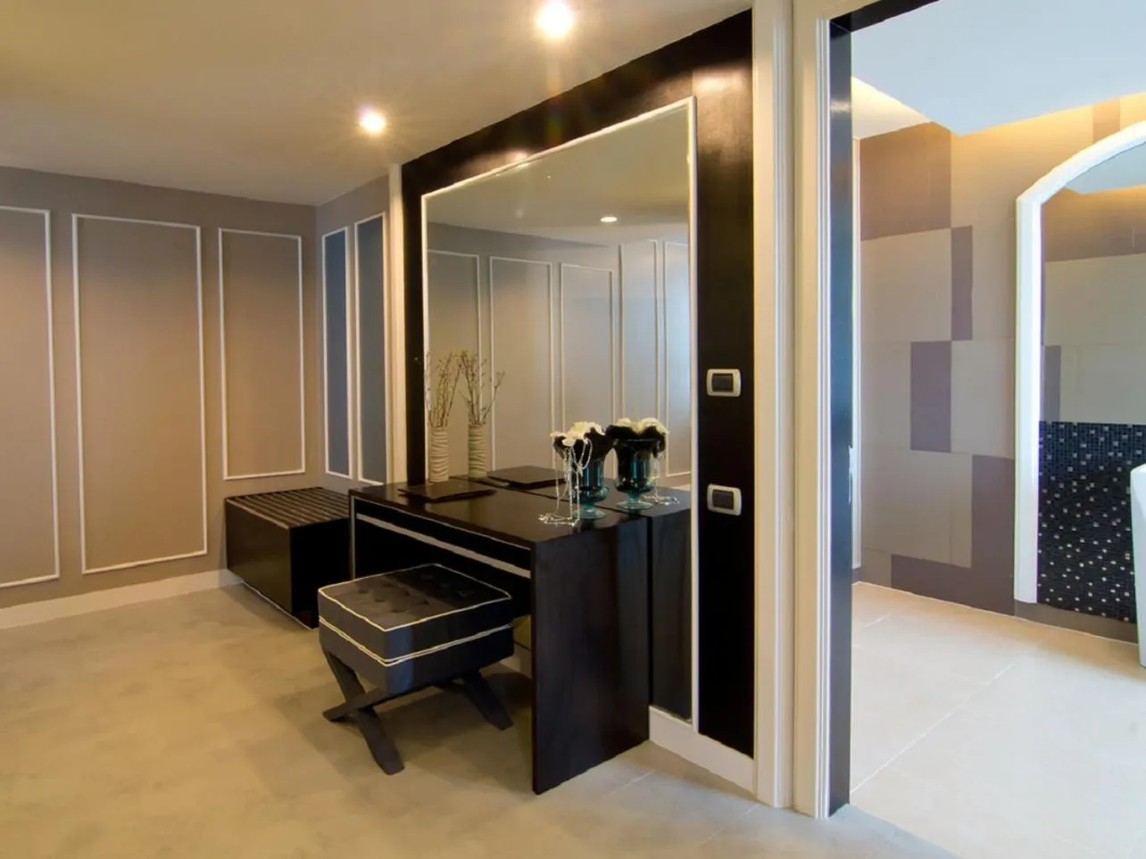 Area and facilities in Way Hotel Pattaya