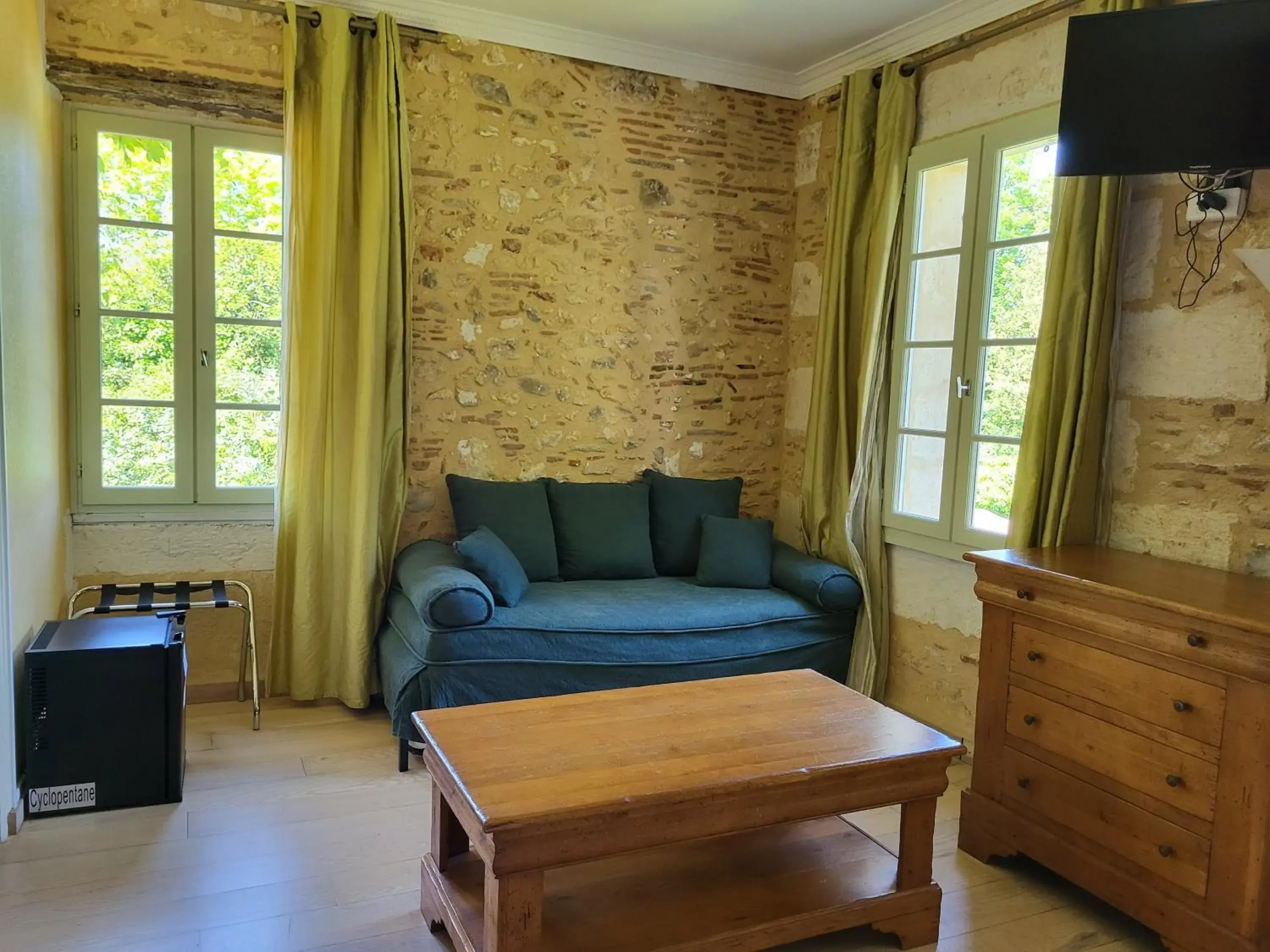 Seating Area in Hôtel La Flambée