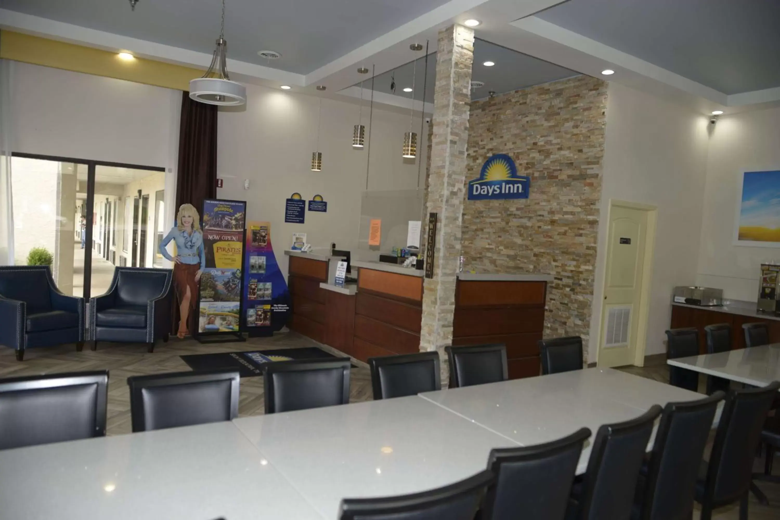 Restaurant/places to eat in Days Inn by Wyndham Kodak/Sevierville Intrstate SmokeyMntns Restaurant/places to eat in Days Inn by Wyndham Kodak/Sevierville Intrstate SmokeyMntns