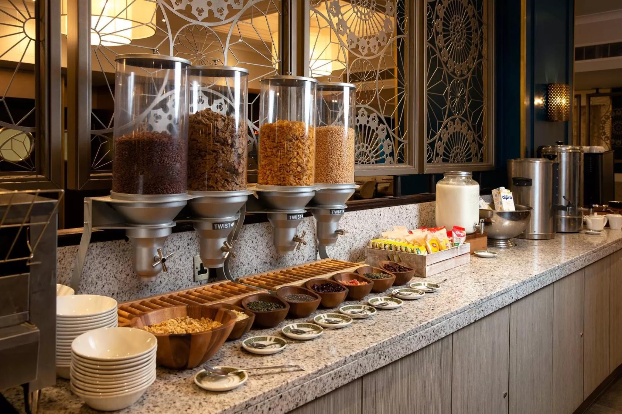 Breakfast in Tavistock Hotel