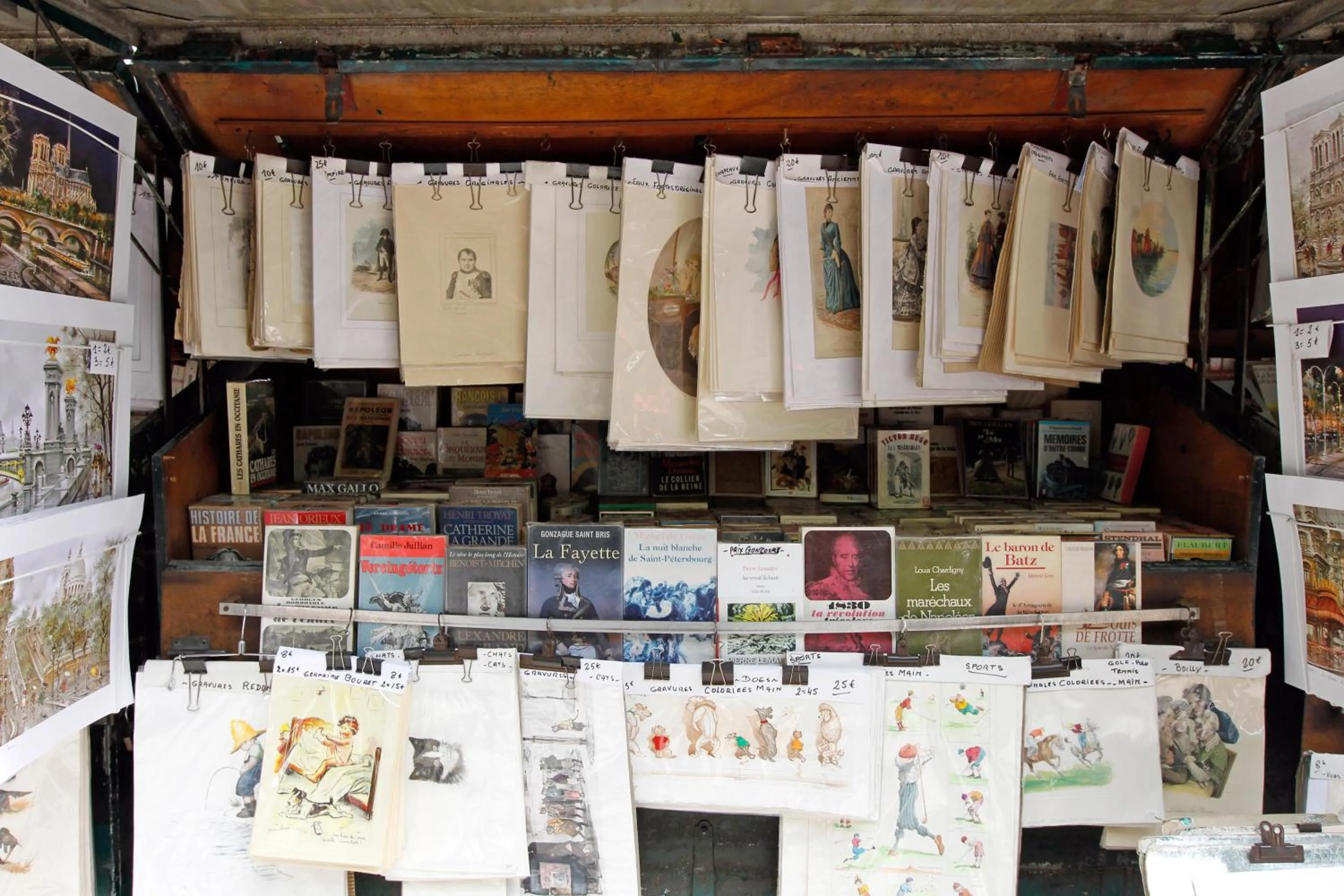 Neighbourhood in Hotel des Deux-Iles - Notre-Dame