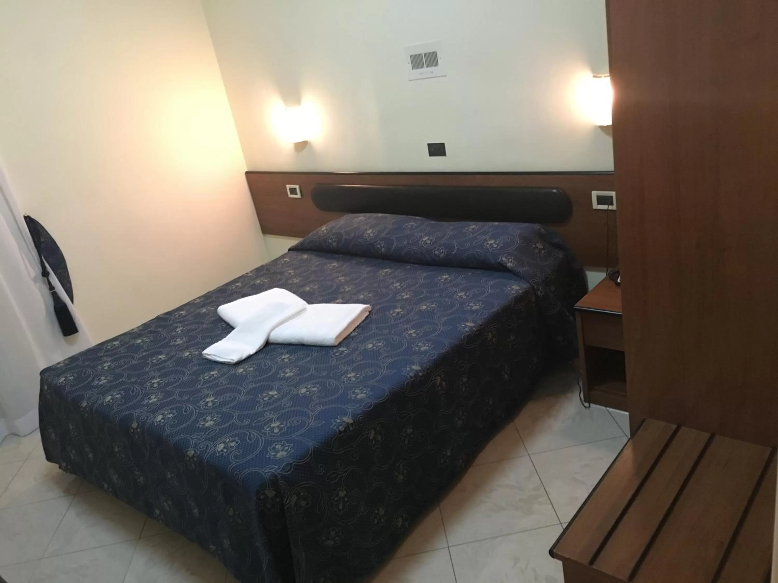 Double or Twin Room in Hotel Positano